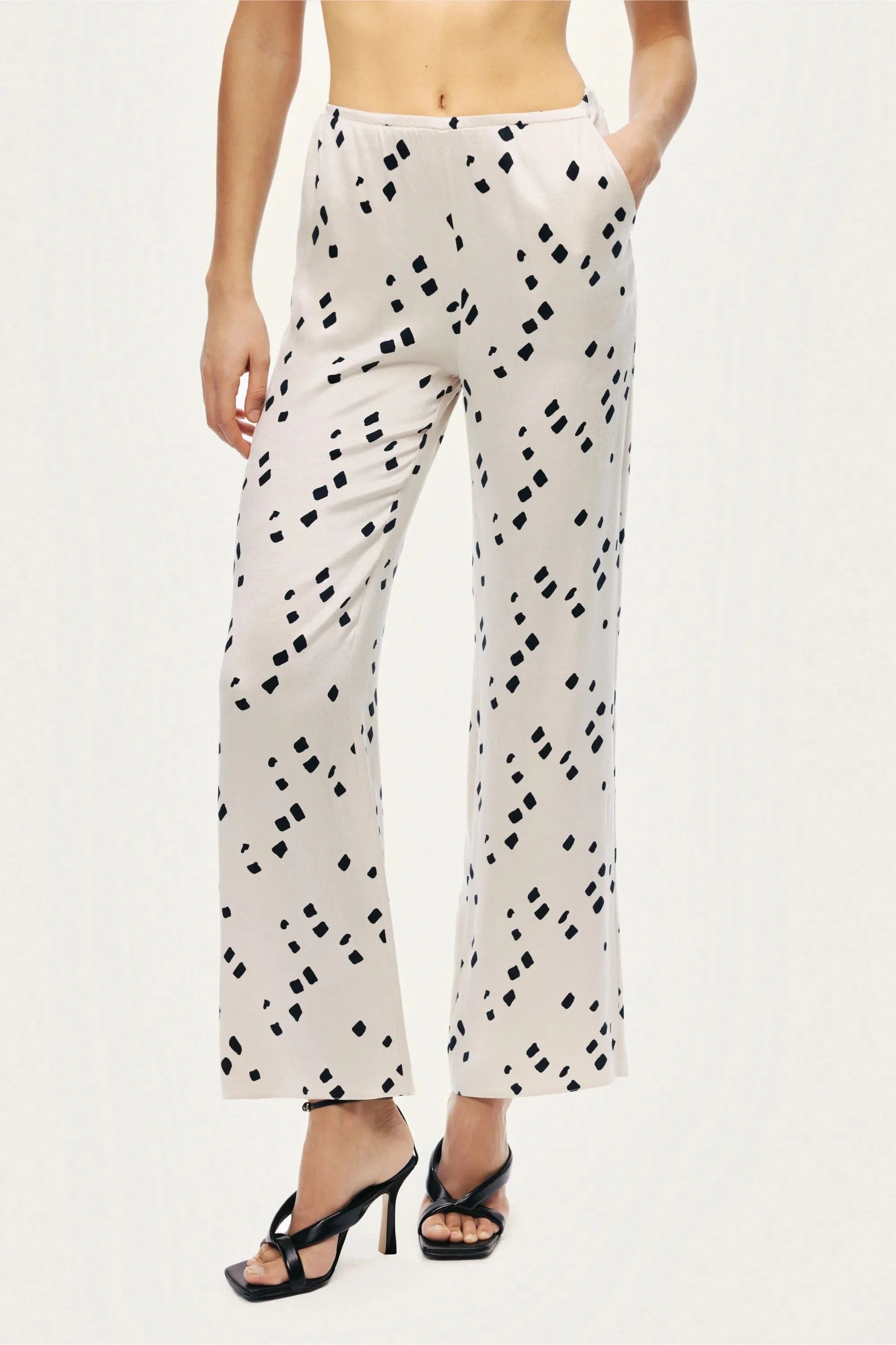 Nocturne Multi-Coloured Women Printed Wide-Leg Pants SKU: N26YN3475_0007 Image 07