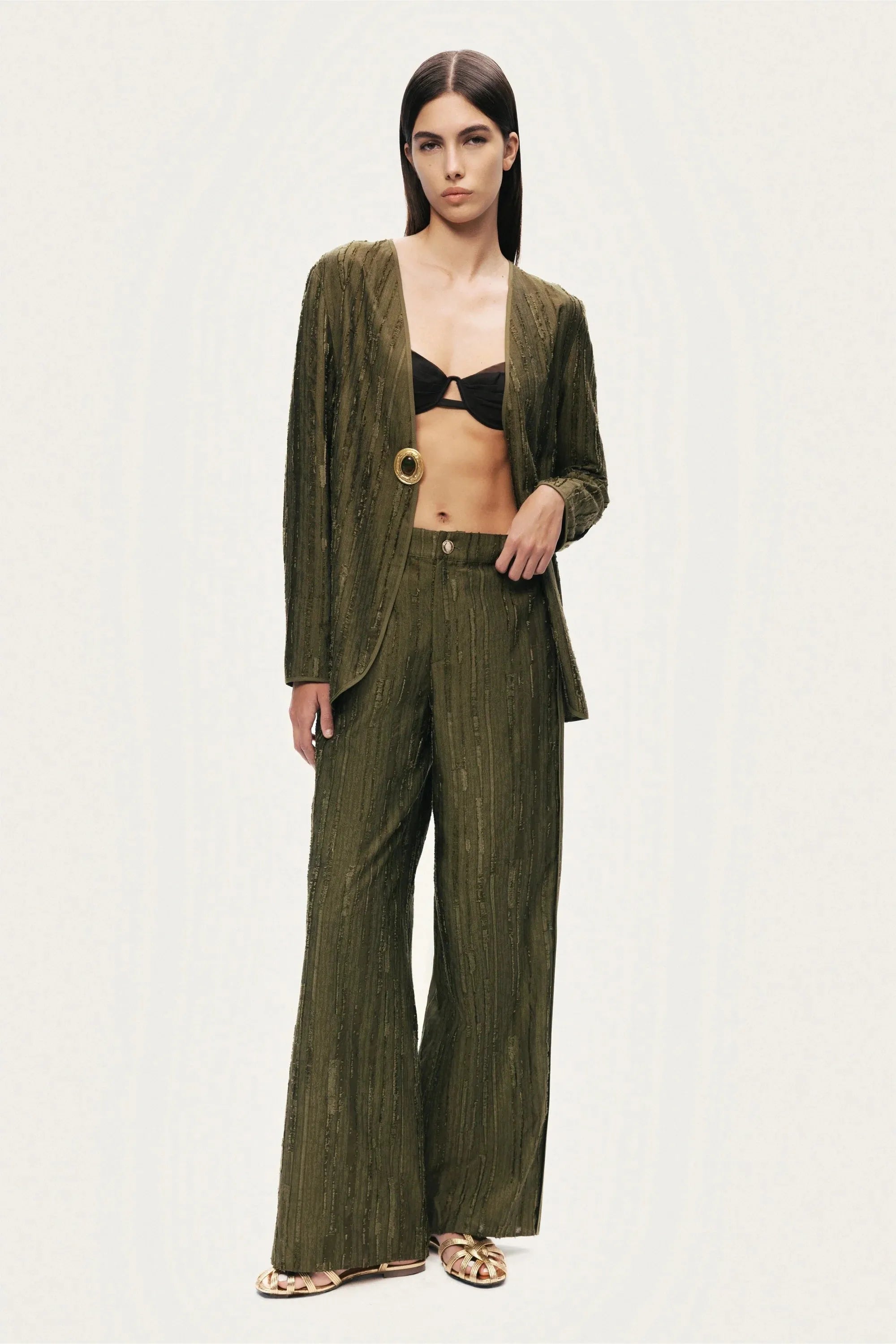 Nocturne Khaki Women Textured Wide-Leg Pants SKU: N26YN3488_0010 Image 03