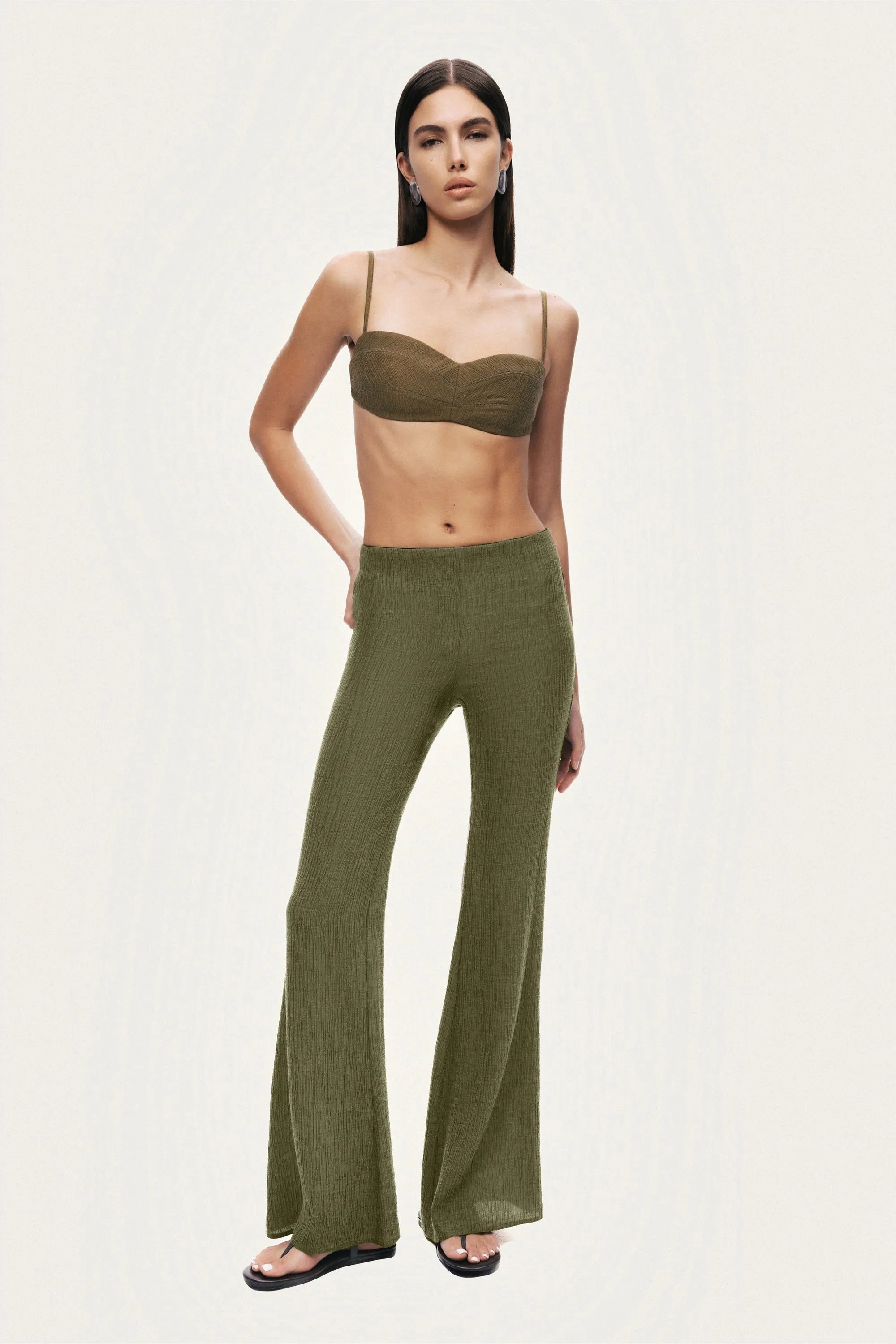 Nocturne Khaki Women Flared High-Waist Pants SKU: N26YN3492_0010 Image 03