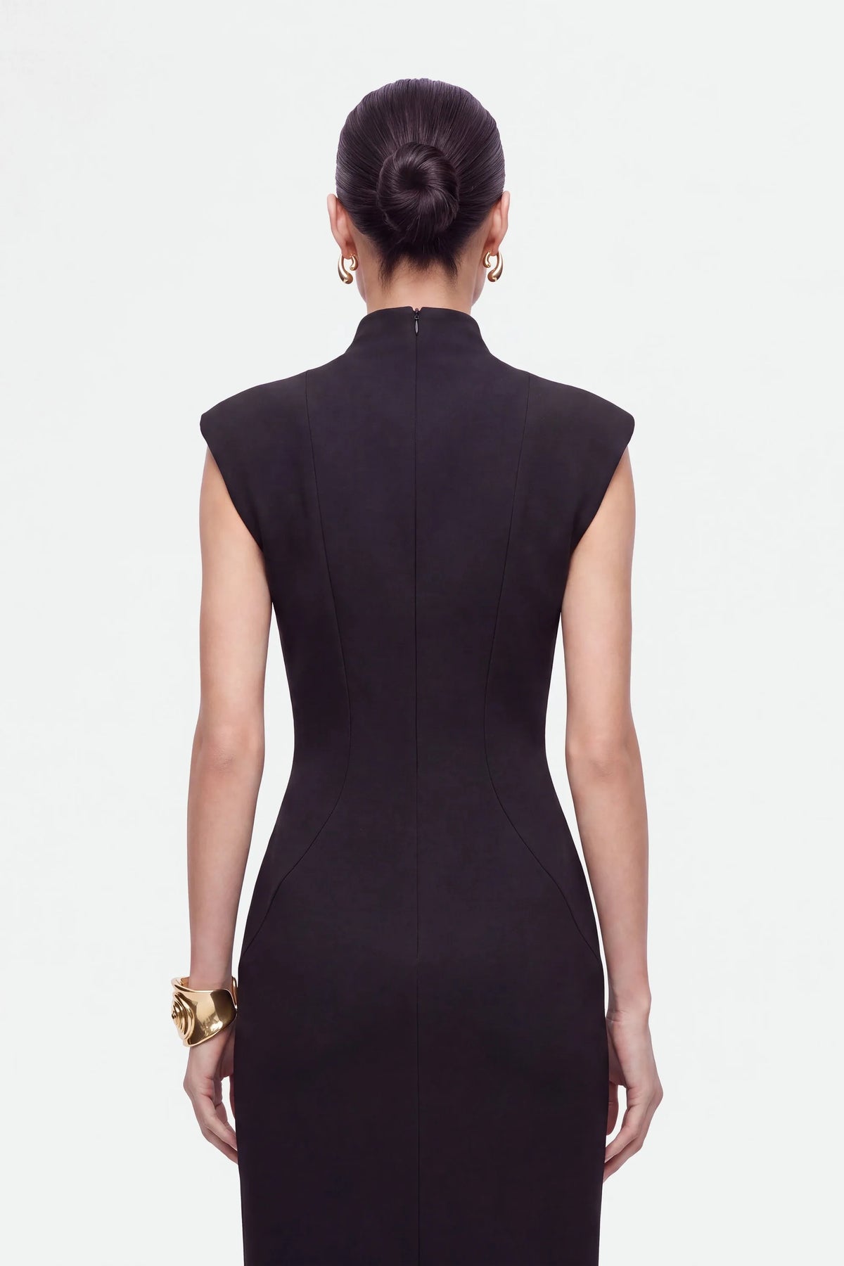 Nocturne Black Women Padded Shoulder Button Detail Maxi Dress SKU: N27KN2840_0002 Image 04
