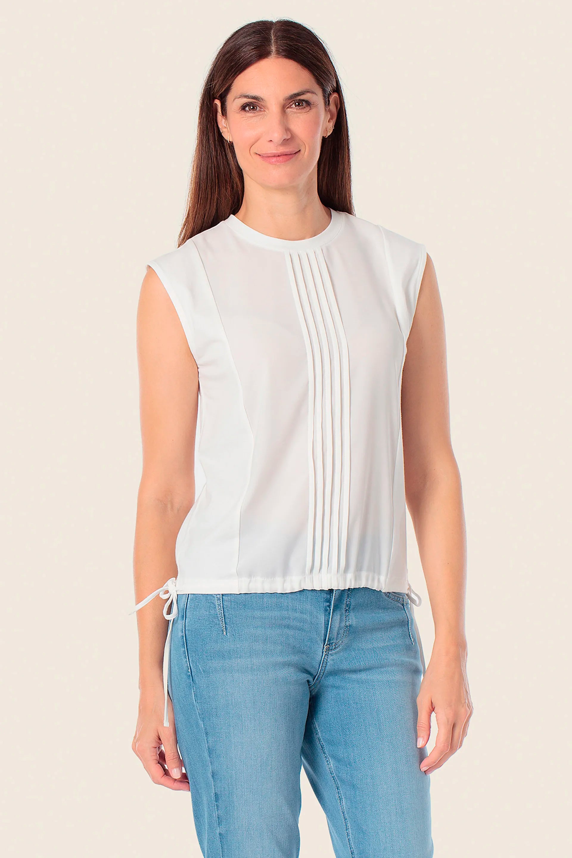 Gerry Weber White Off White 0 Sports T-ShirtWith Cap Sleeves SKU: N61950_121 Image 01