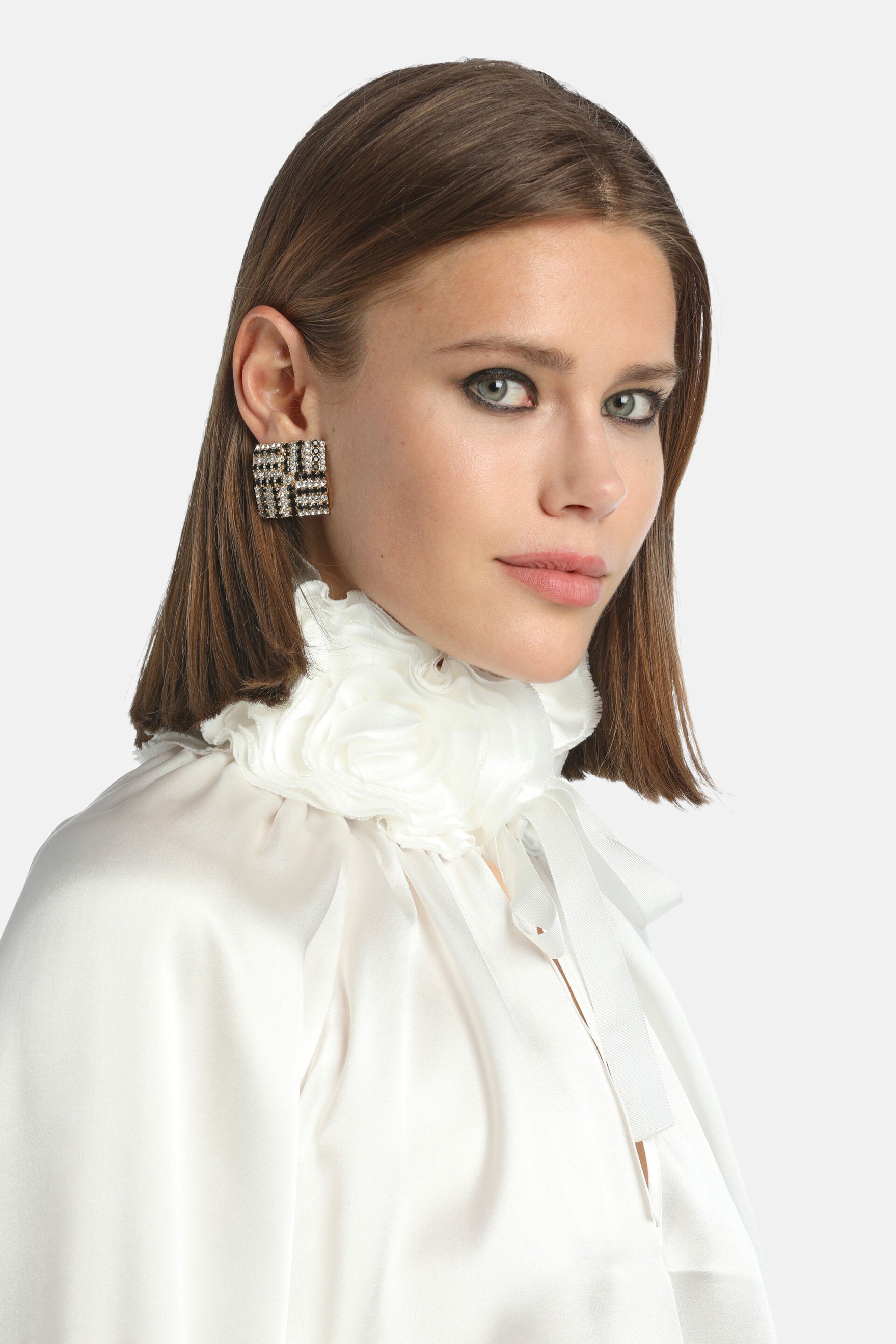 Luisa Spagnoli_Nivale - PavŽ Earrings_NIVALE_0101 0001 0002_01