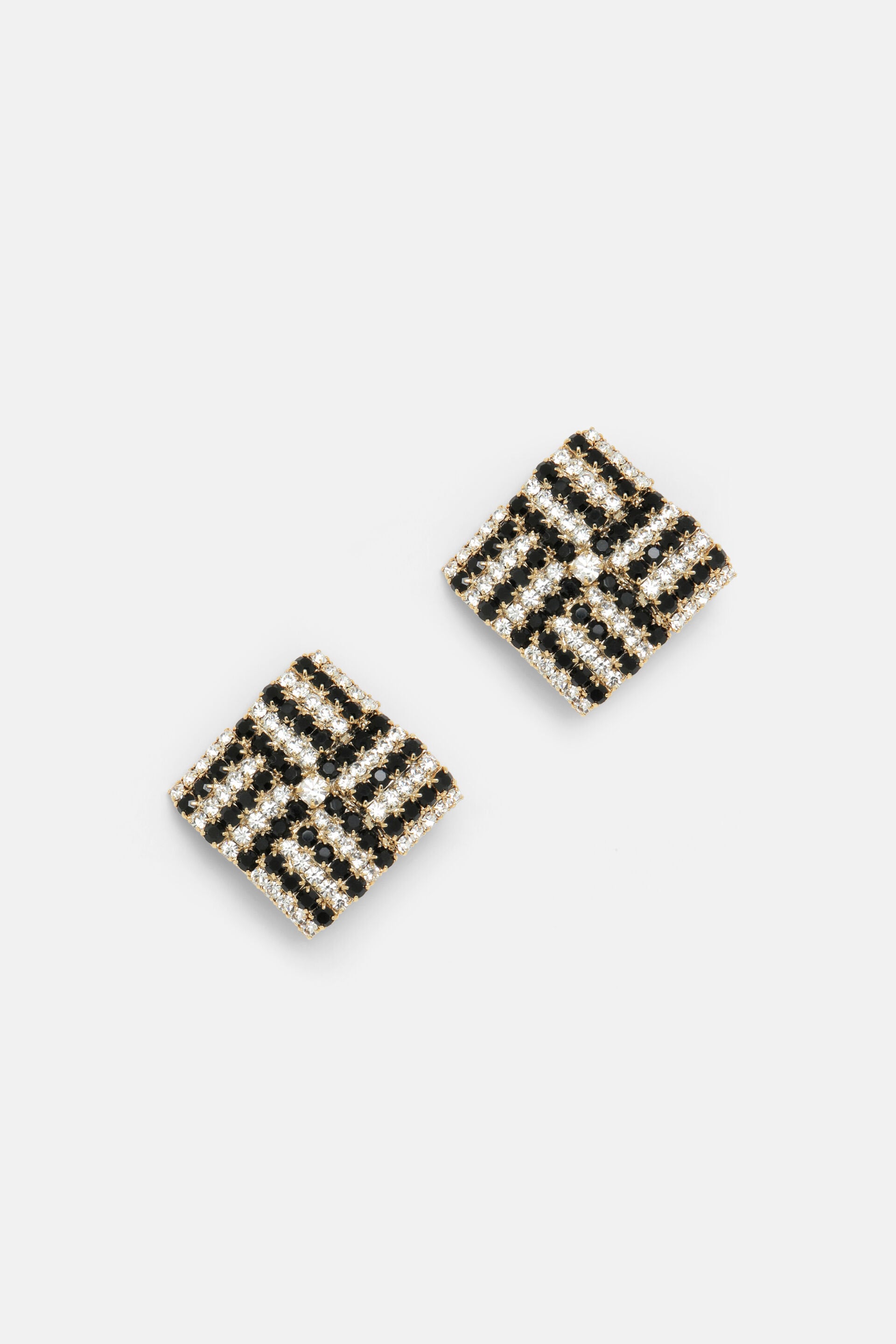 Luisa Spagnoli_Nivale - PavŽ Earrings_NIVALE_0101 0001 0002_02