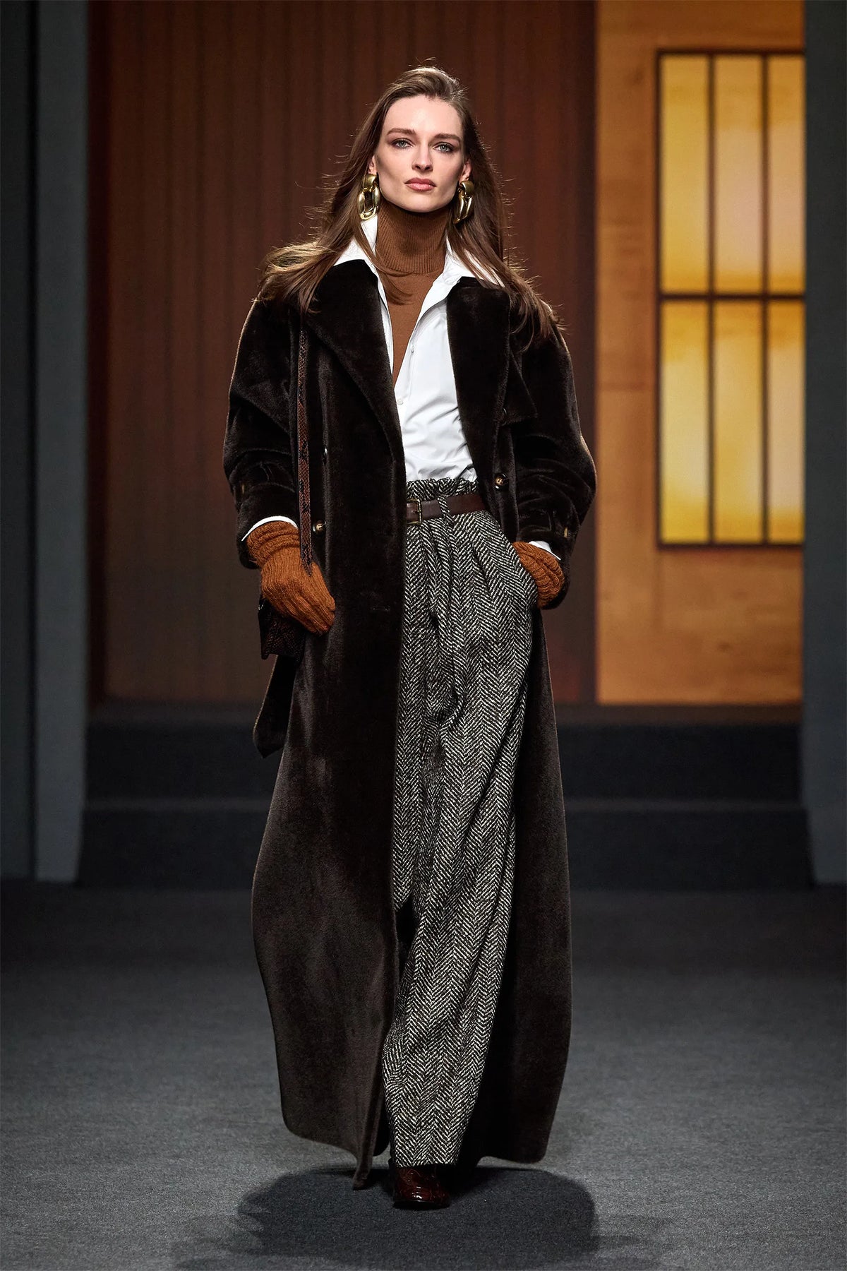 Luisa Spagnoli Var Spinato T.Moro Women Oderisi Loose-Fit Herringbone Pants - Fashion Show SKU: ODERISI_3368 Image 04