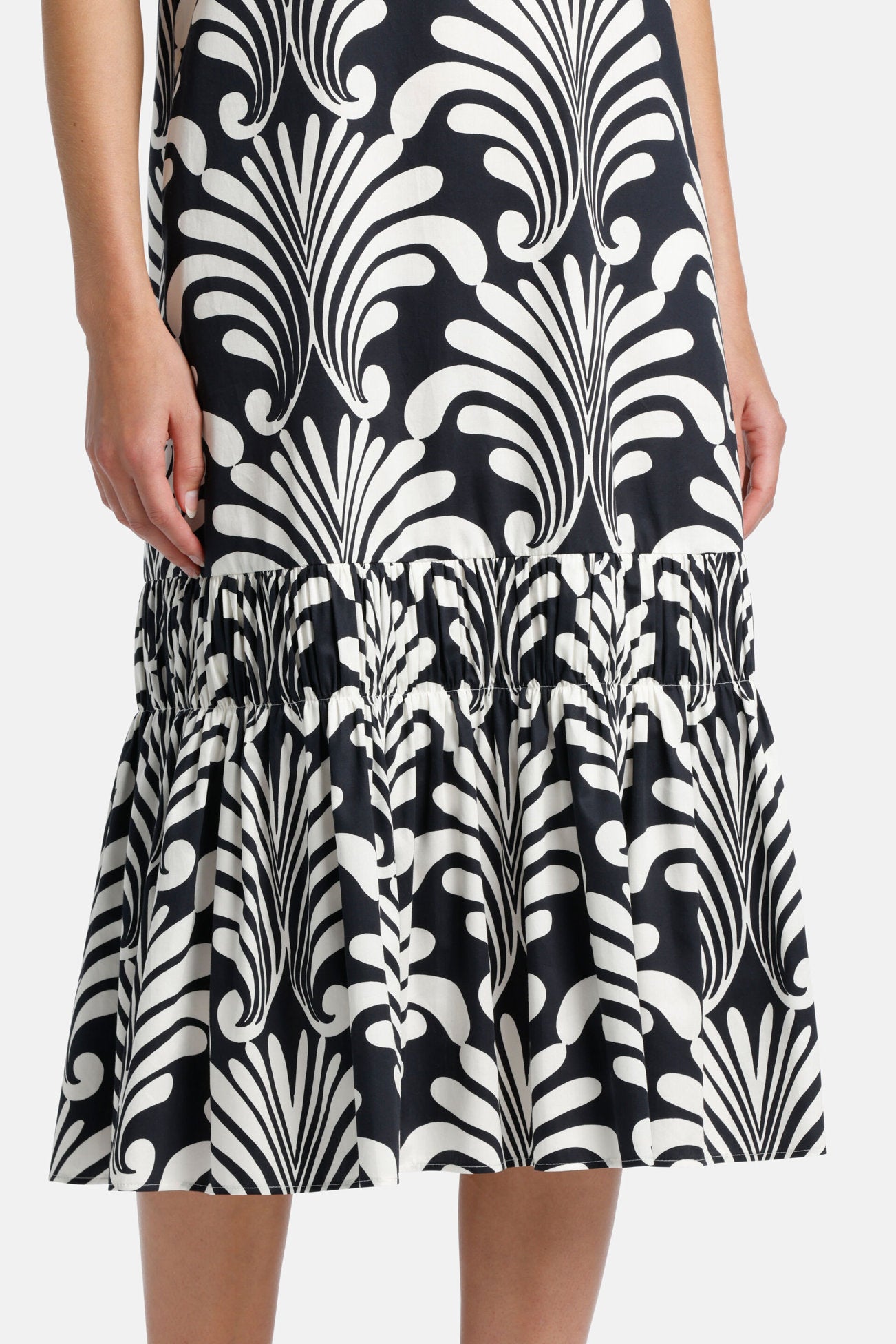 Luisa Spagnoli_Passito - Midi Dress_PASSITO_3931_04