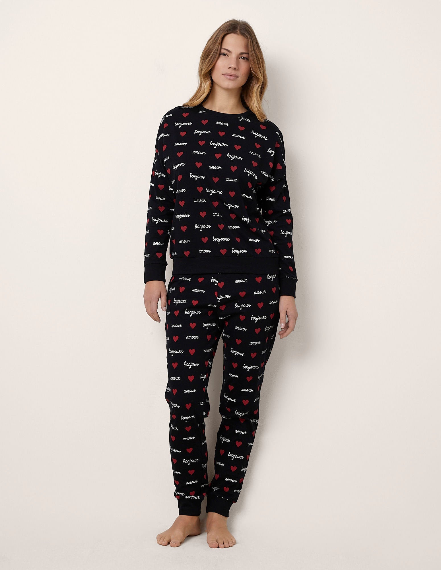 Yamamay_Amour Toujours Long Black Pajamas in Cotton Jersey_PPLD181002_128_03