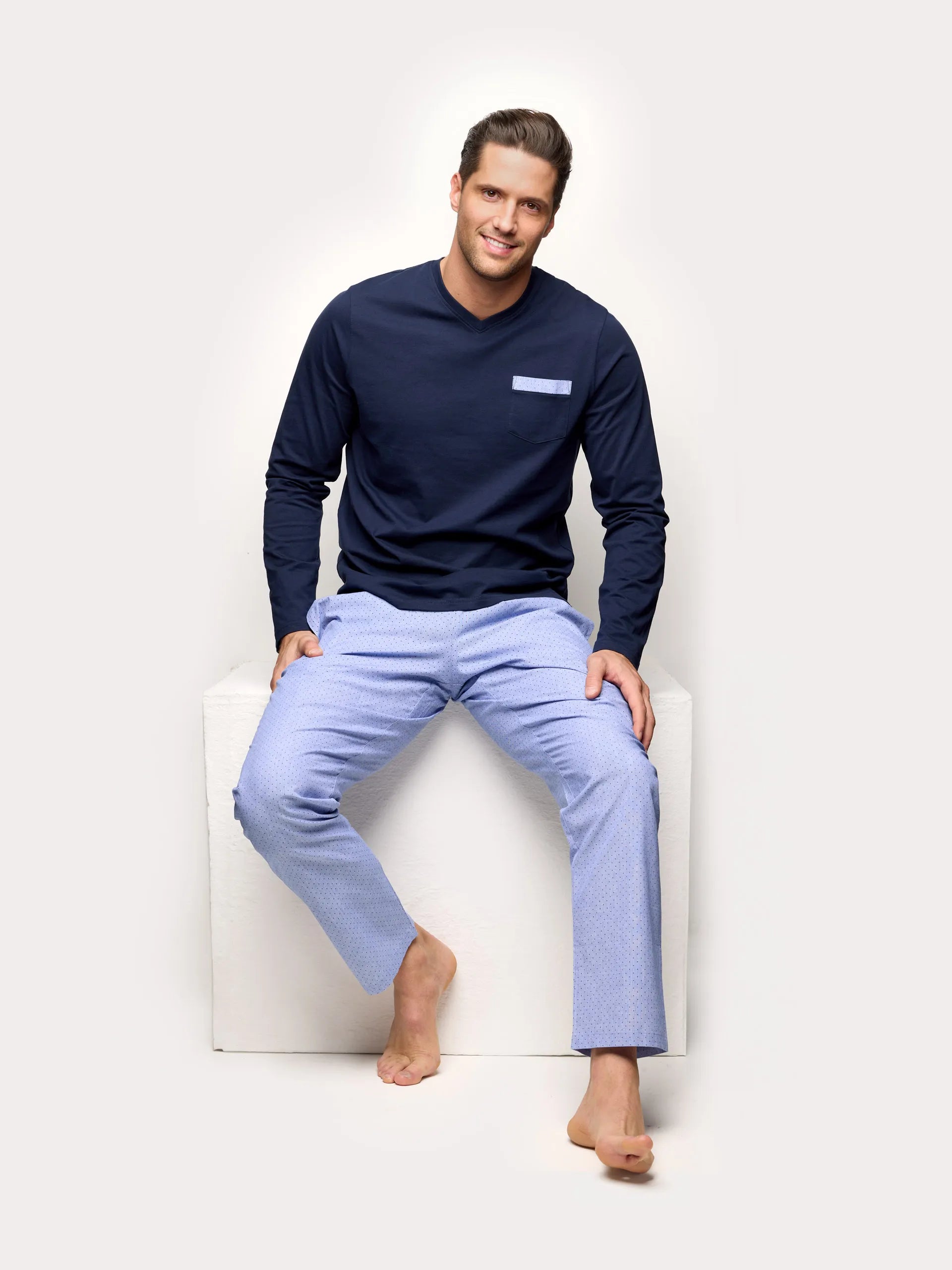 Yamamay_Night Blue_Long Pyjamas in Jersey and Cotton Canvas - Daily Pajamas_PPLU191002_024_01