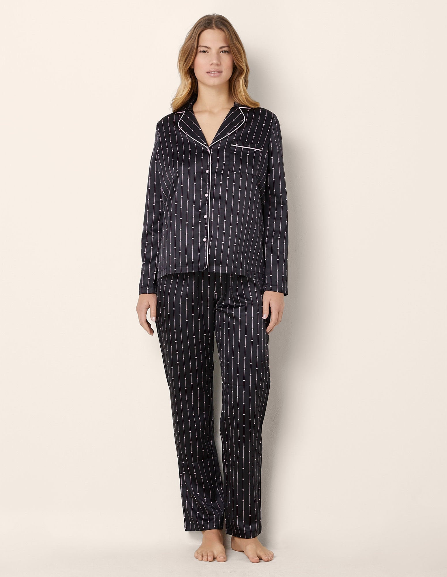 Yamamay_Amour Toujours Long Open Pajamas in Blue Satin_PPRD181001_128_02