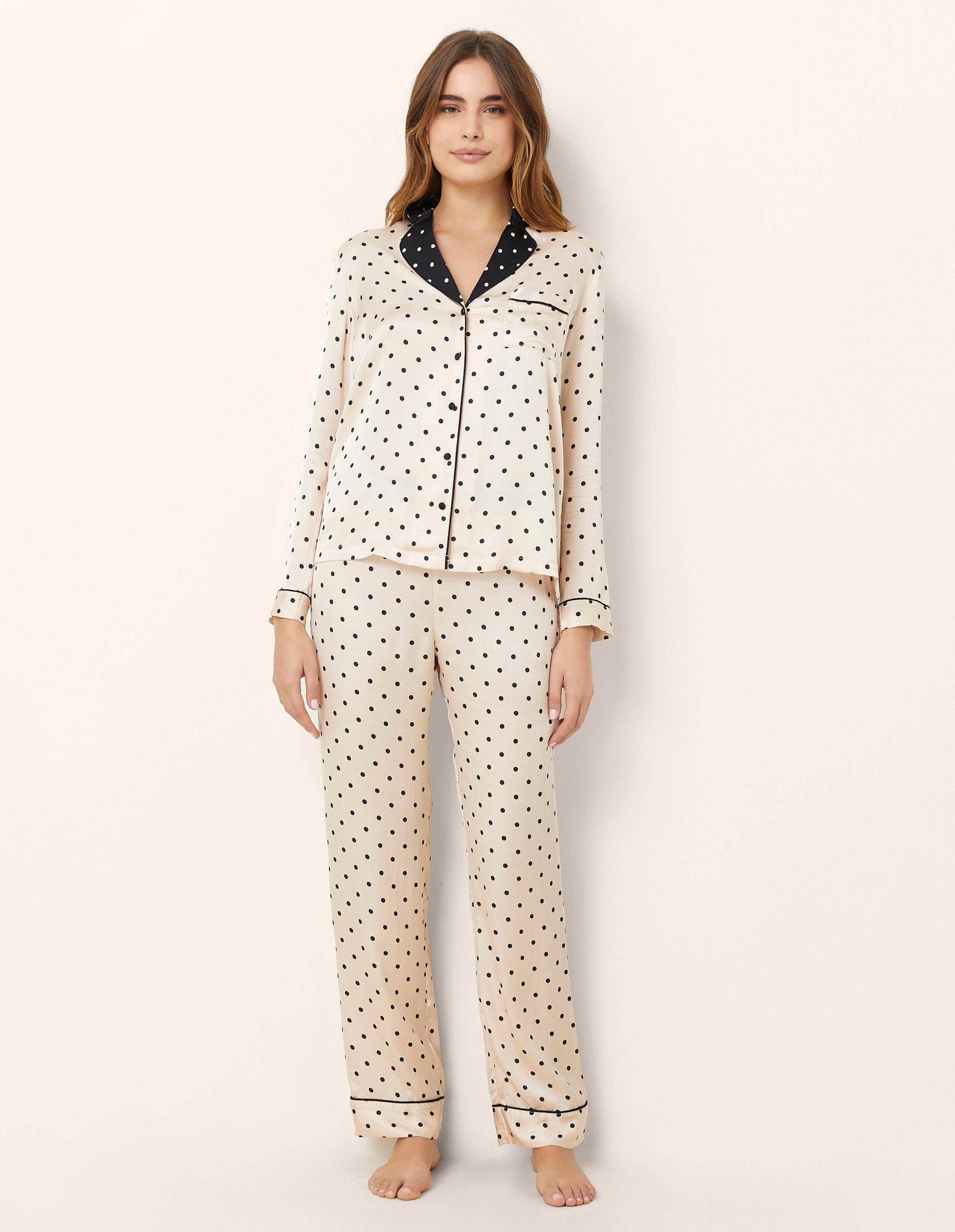 Yamamay_Delice Long Open Viscose Satin Pajamas_PPRD181004_128_02
