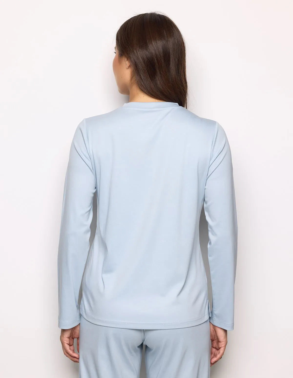 Yamamay_Azure_Light Blue Long-Sleeve Henley-Style Top Ð Sleep Wellness_PPTD183008_012_03