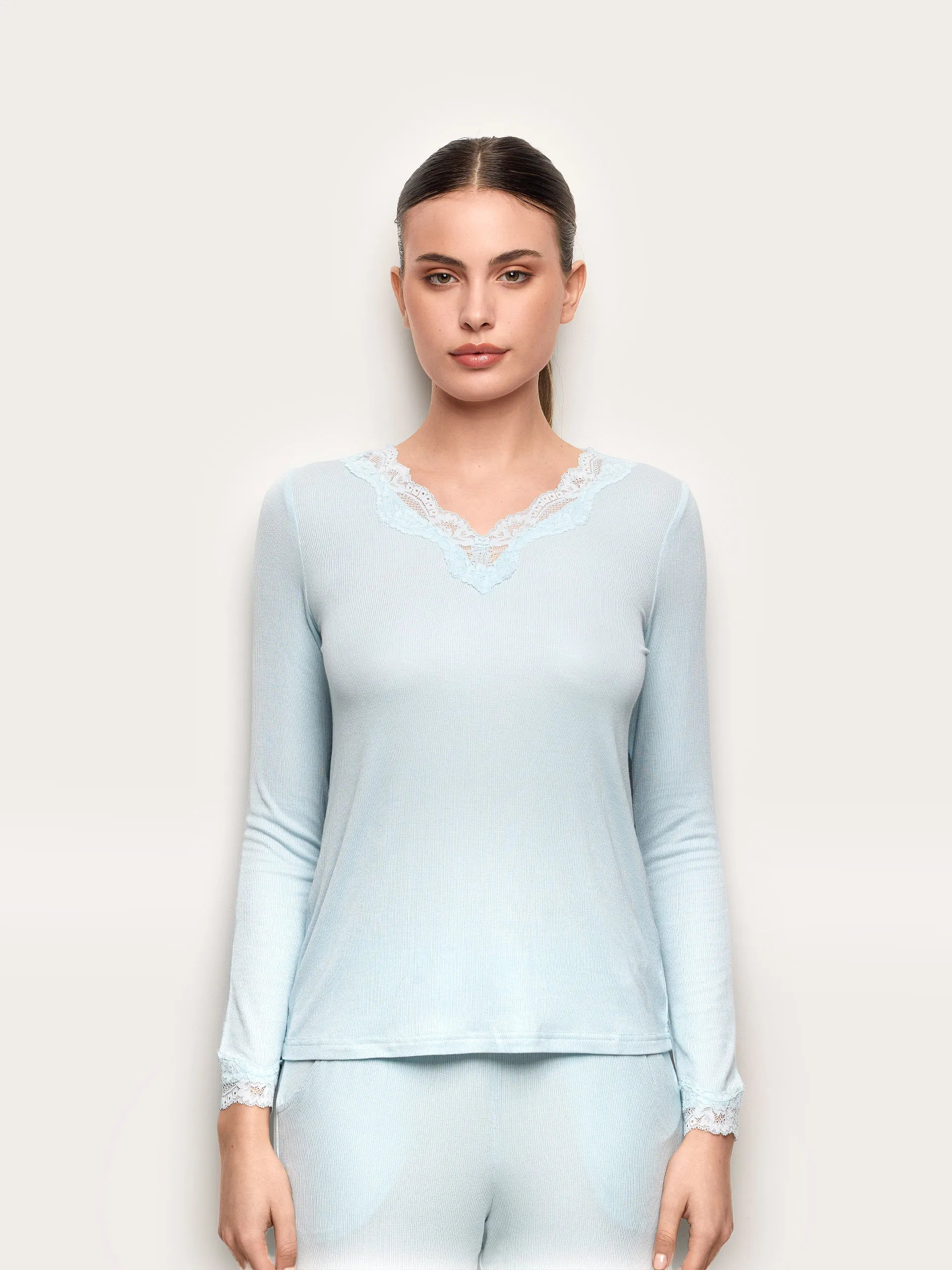 Yamamay_Light Azure_Maglia Manica Lunga - Modal Rib_PPTD191005_013_02