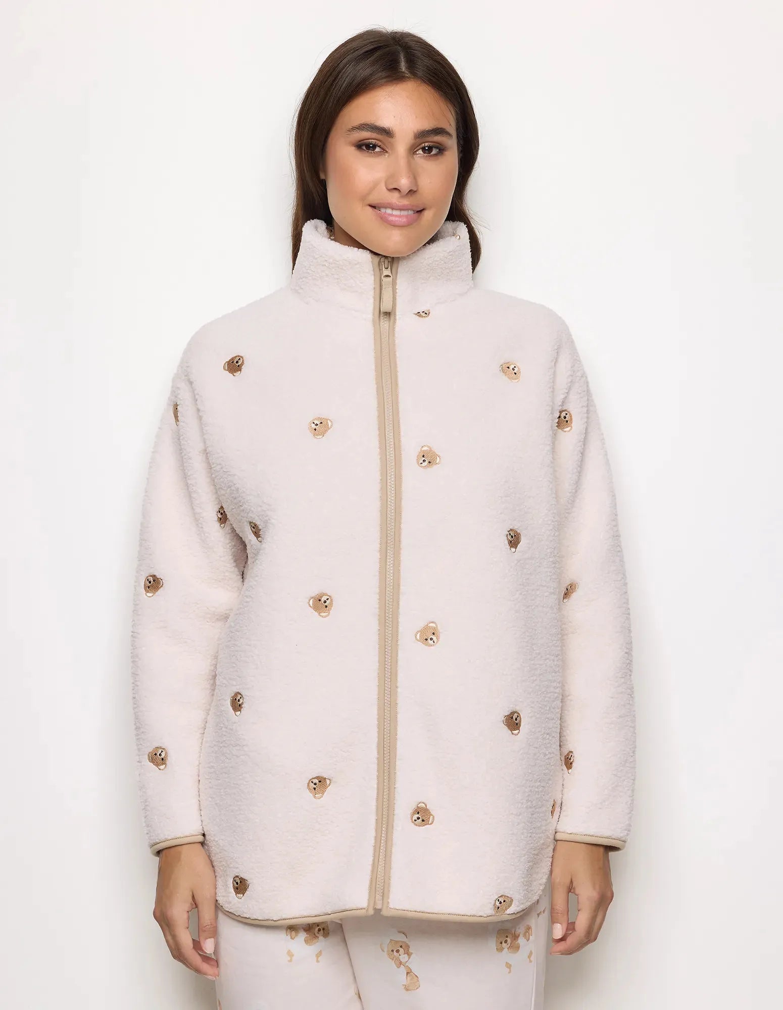Yamamay_Almond_Soft and Warm Dressing Gown Ð Teddy Spa Time_PVED183003_244_02