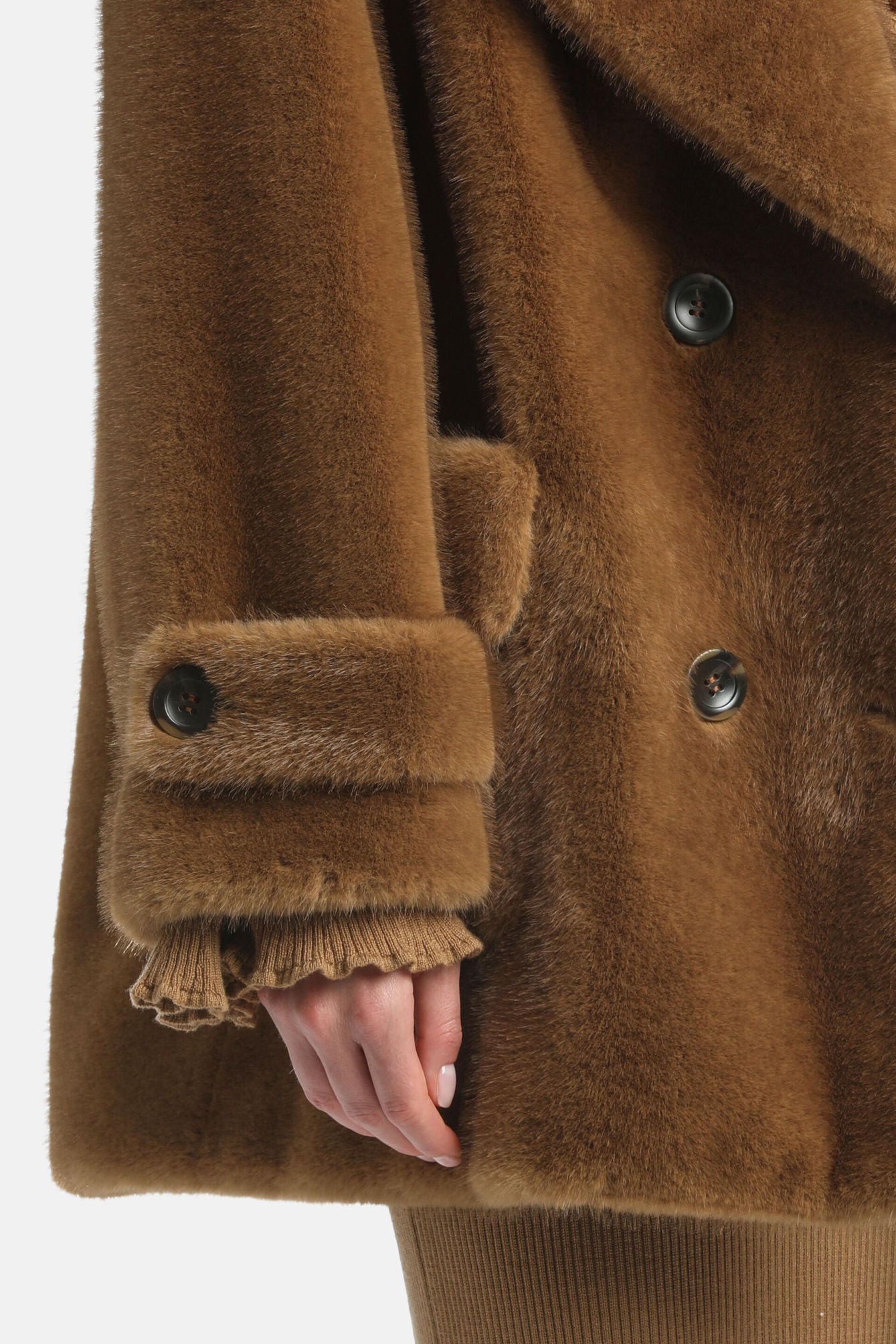 Luisa Spagnoli_Cammello_Saracena - Faux Fur Peacoat_SARACENA_2314_07