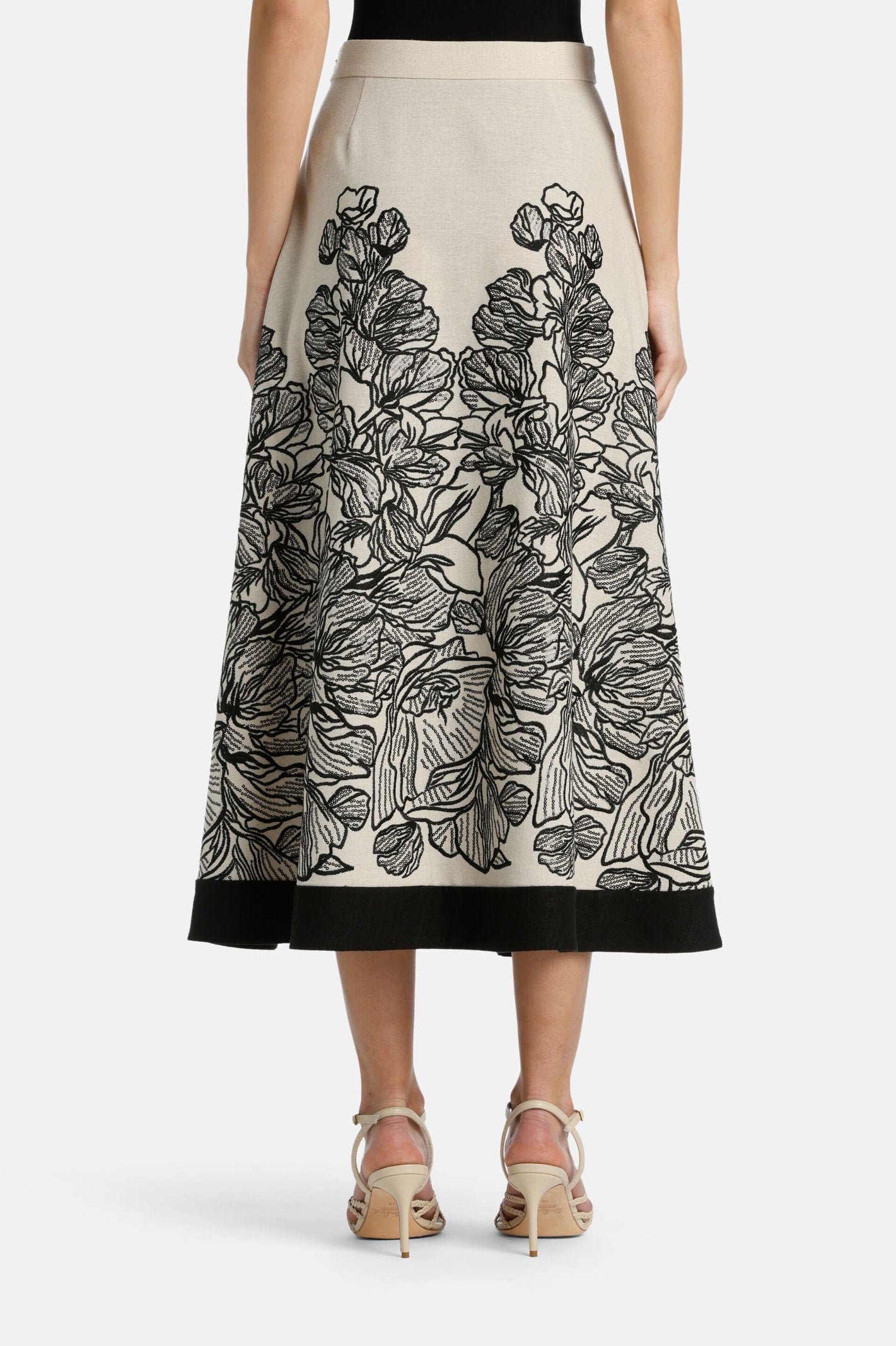 Luisa Spagnoli_Terra - Embroidered Skirt_TERRA_4119 0101_02
