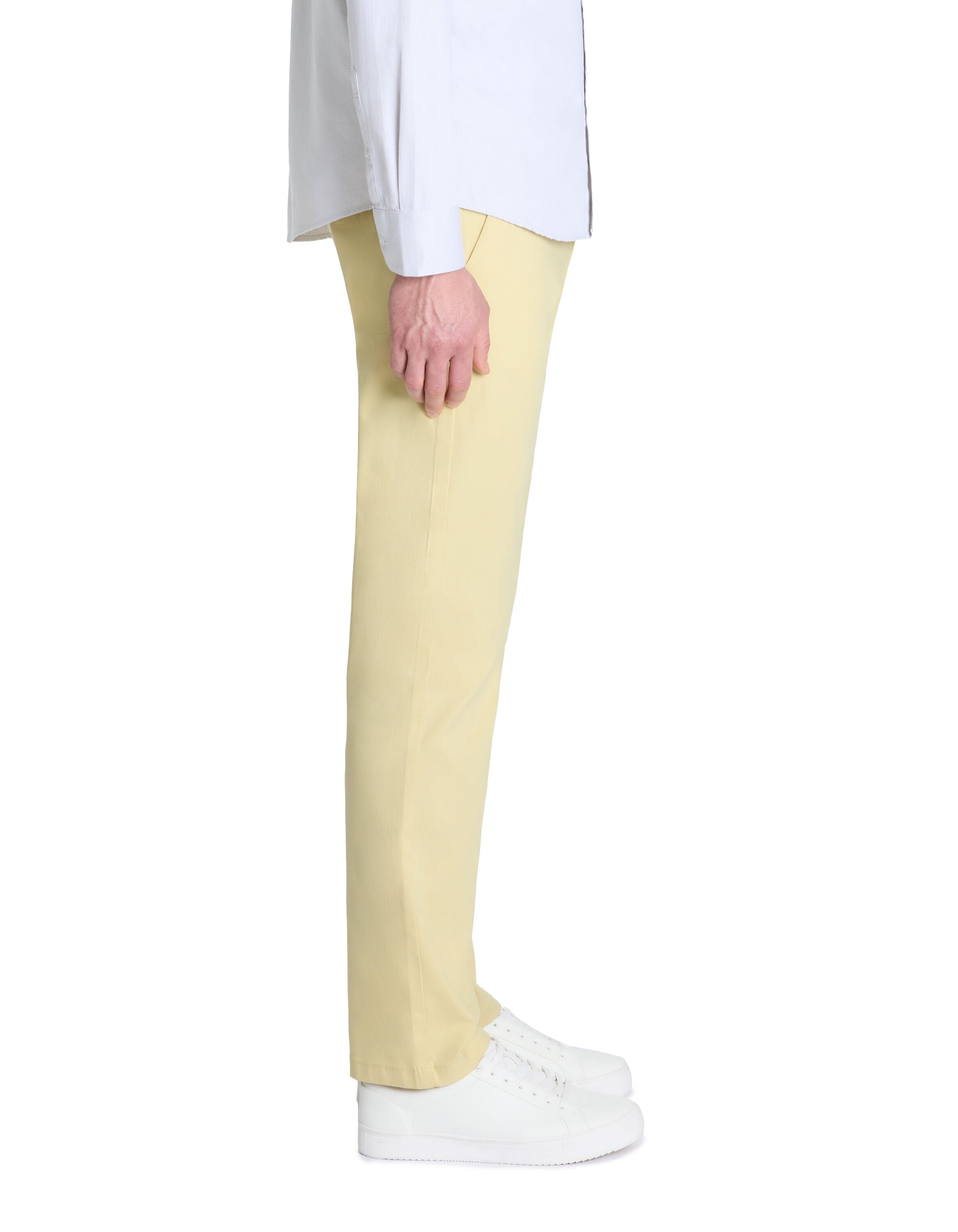 Celio_Yellow Straight Stretch Cotton Chino Pants_TOHENRI_JAUNE_04