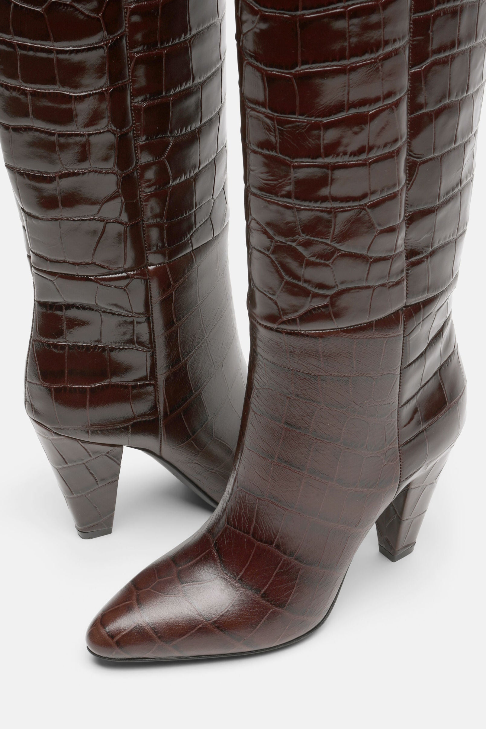 Luisa Spagnoli_Cioccolato_Uragano - Crocodile-Embossed Leather Boots_URAGANO_0986_05
