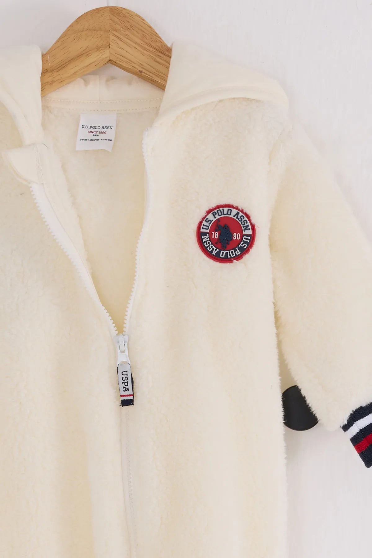 U.S. Polo Assn._White_Overall_USB2539_White_03