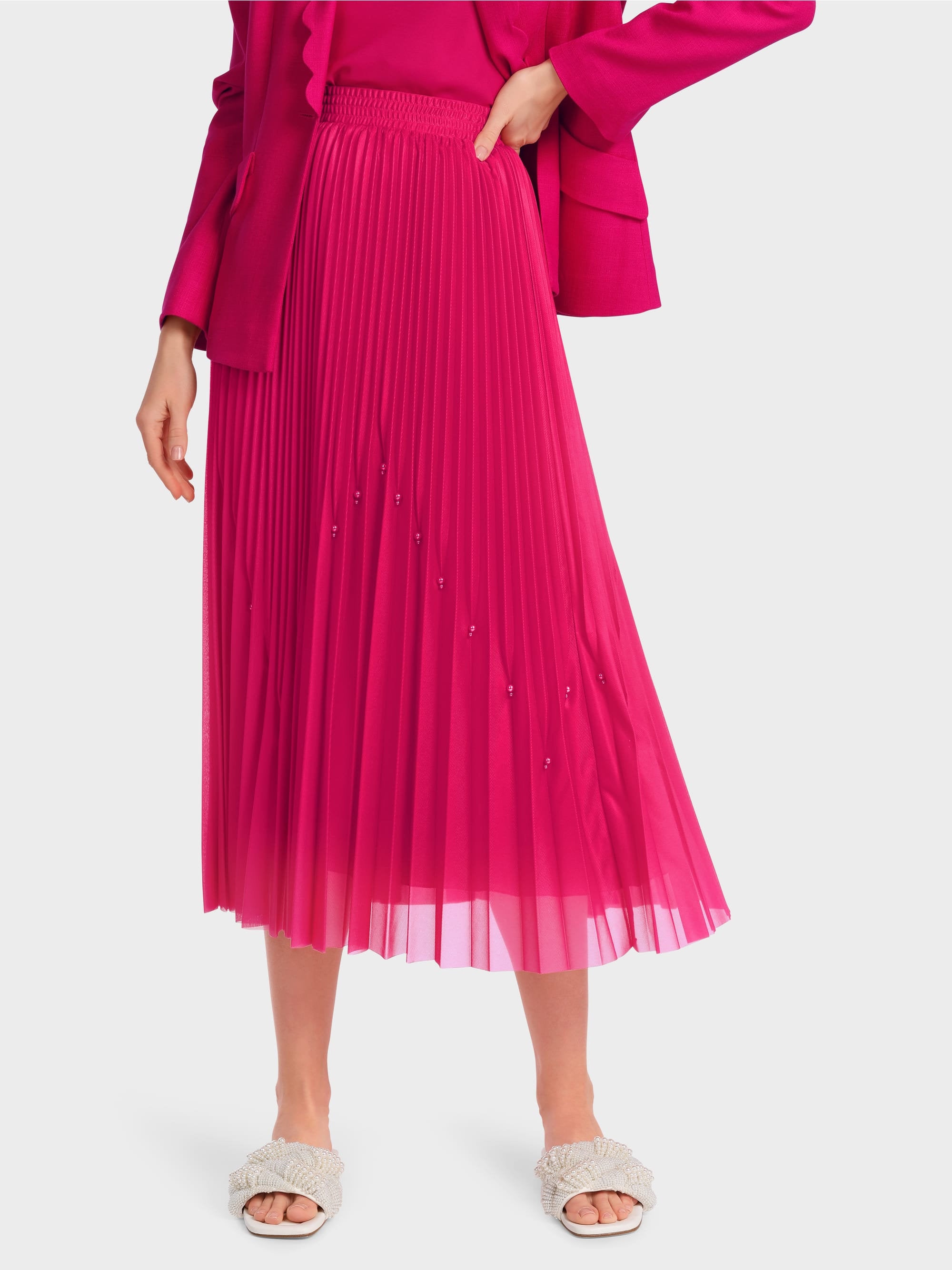 Pleated Skirt With Beads_Wc 71.29 W95_267_04