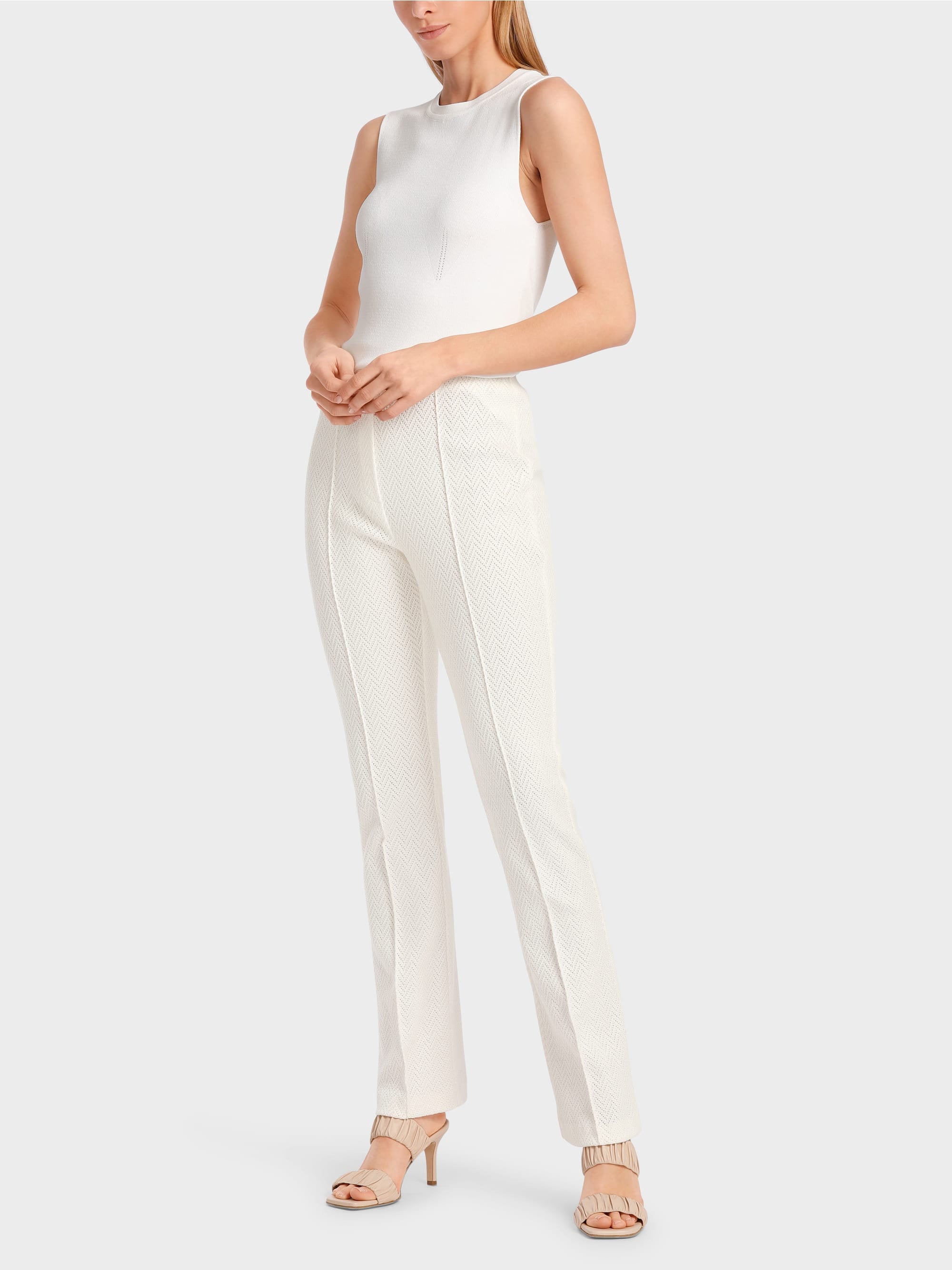Frederica Model Knitted Slip On Pants_Wc 81.28 J43_110_04
