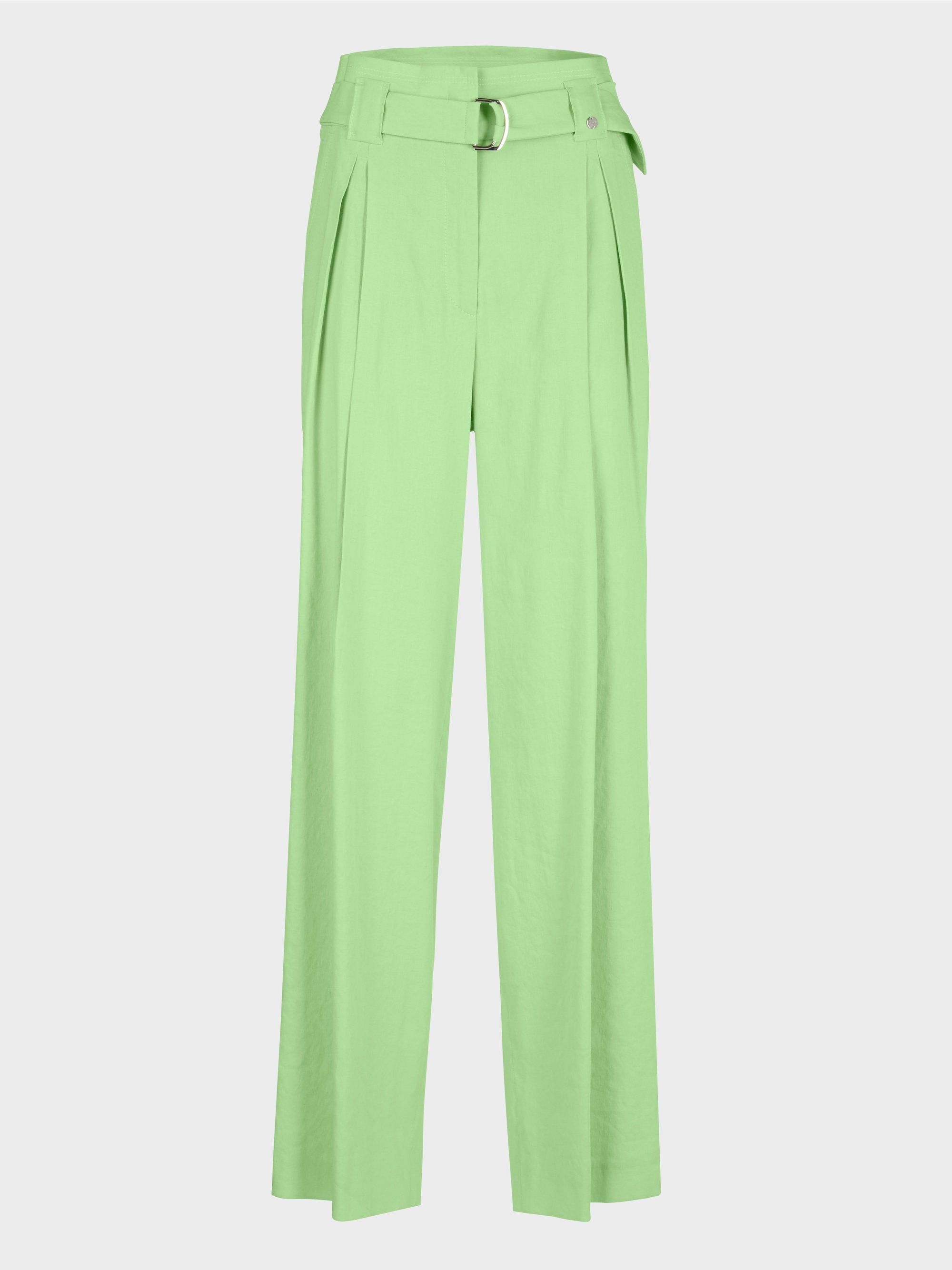 Model Wichita Paperbag Style Pants_Wc 81.52 W47_531_06