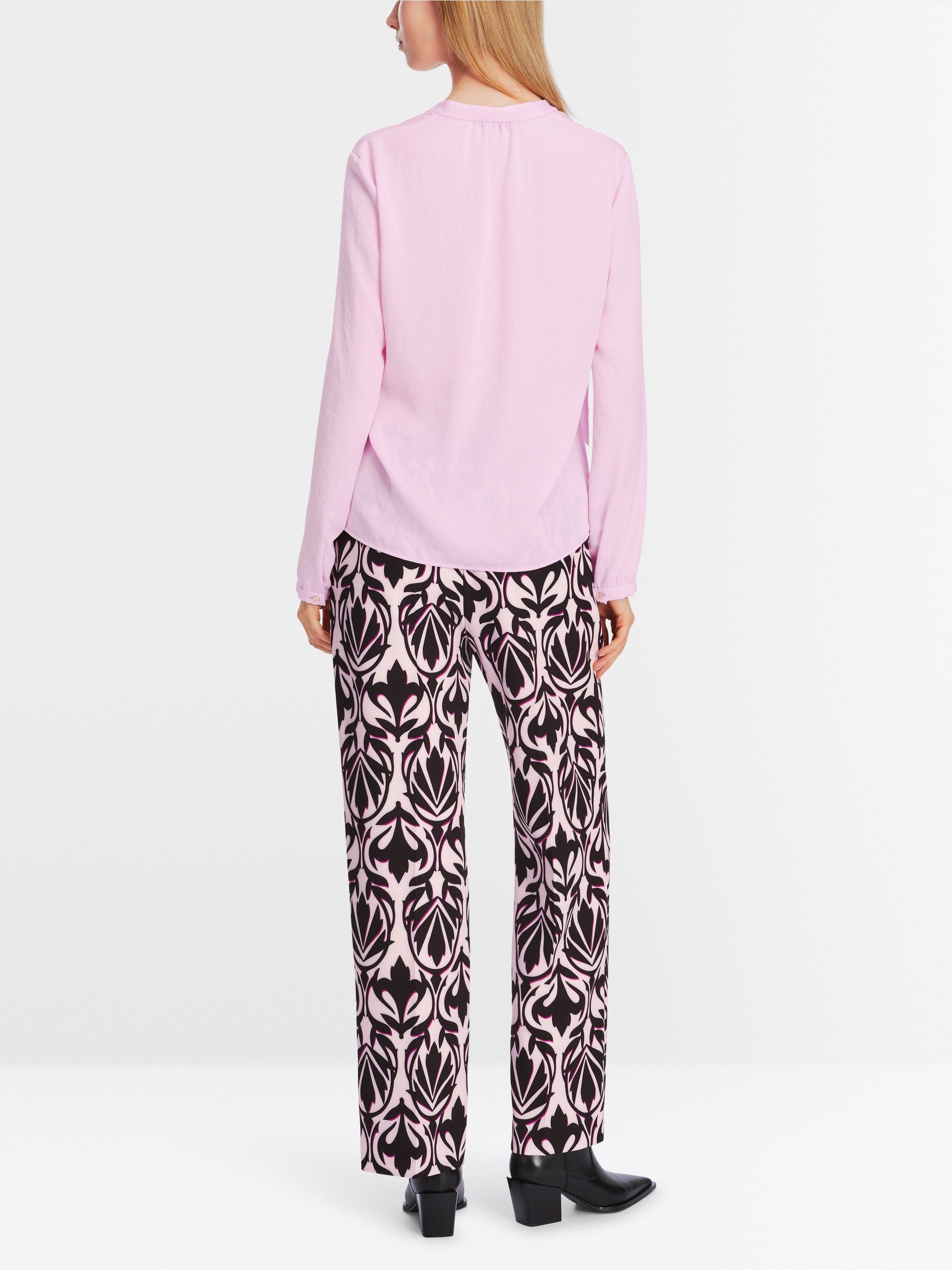 "Rethink Together" Ruffle Blouse_XC 51.18 W39_250_02