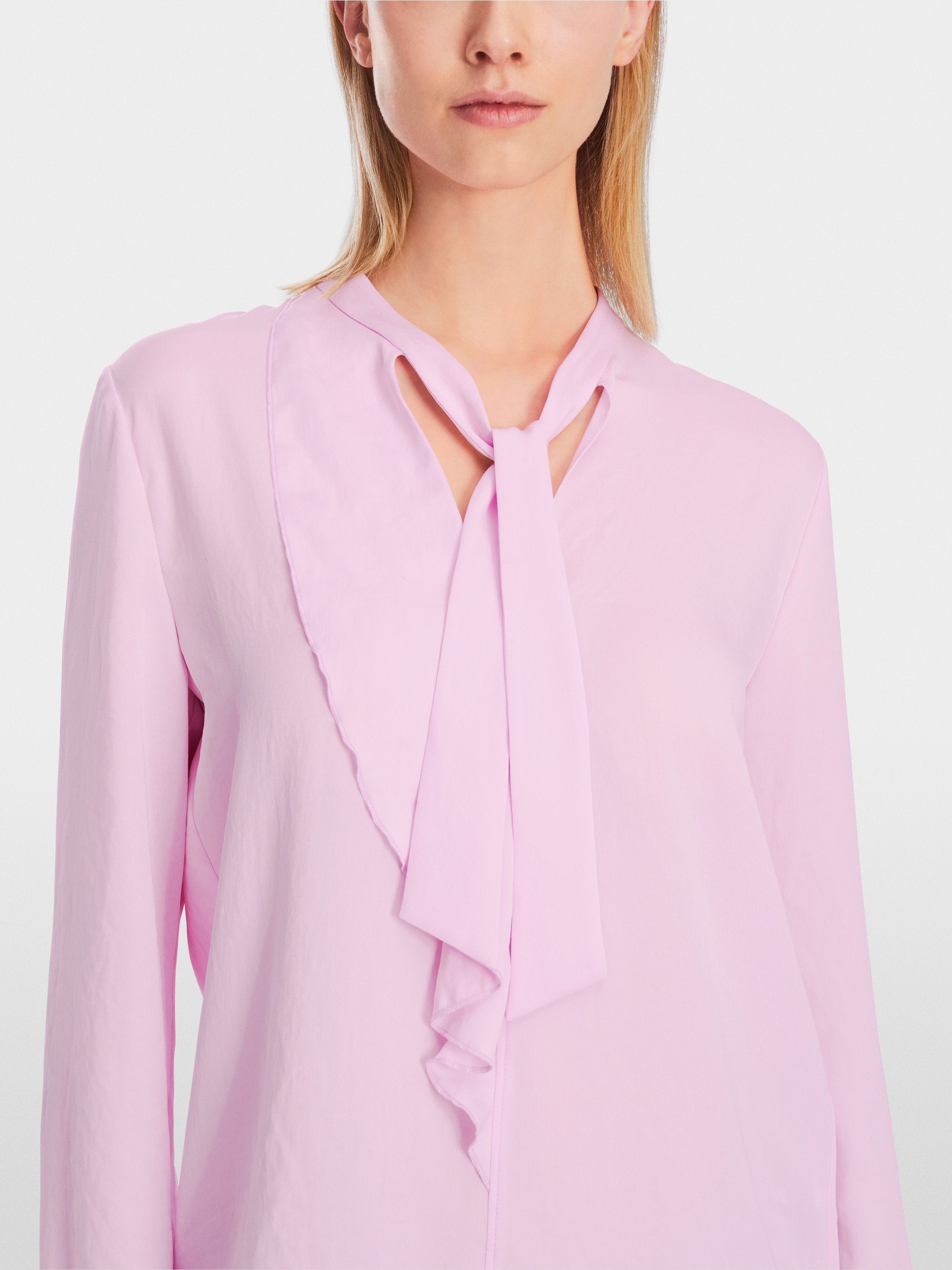 "Rethink Together" Ruffle Blouse_XC 51.18 W39_250_03