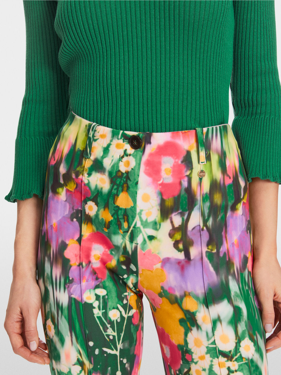 Printed Scuba Jersey Model Sydney_XC 81.34 J02_558_03