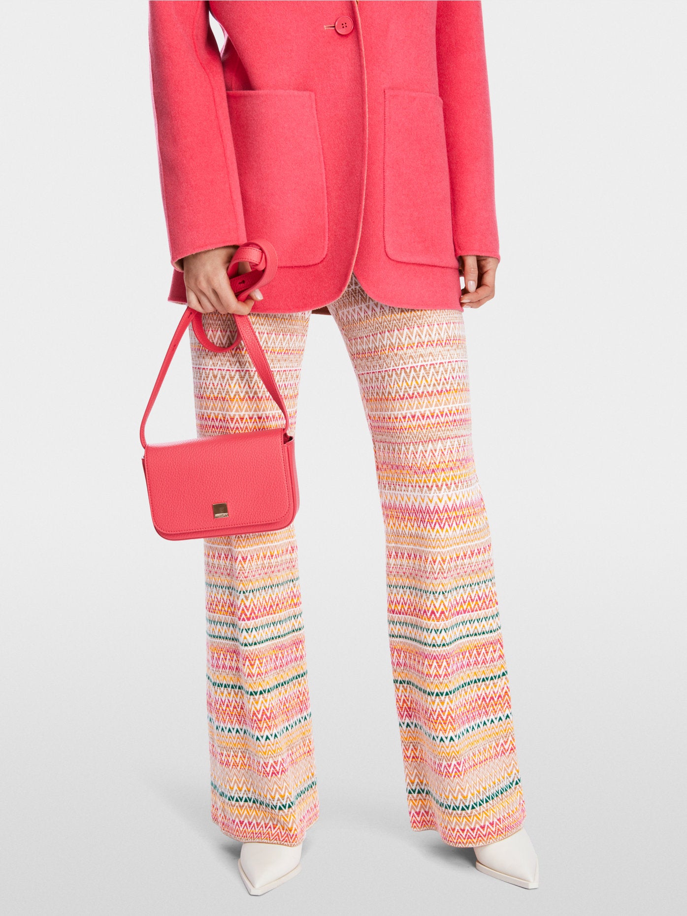 Oval "Rethink Together" Satchel Bag_XC TI.03 L10_240_06