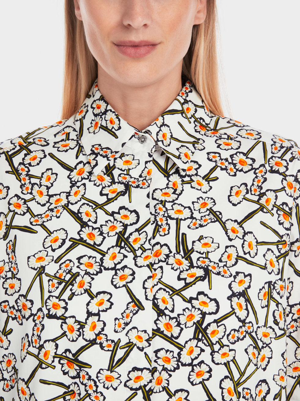 Marc Cain_Shirt Blouse with Daisy Print_YA 51.09 W16_100_04