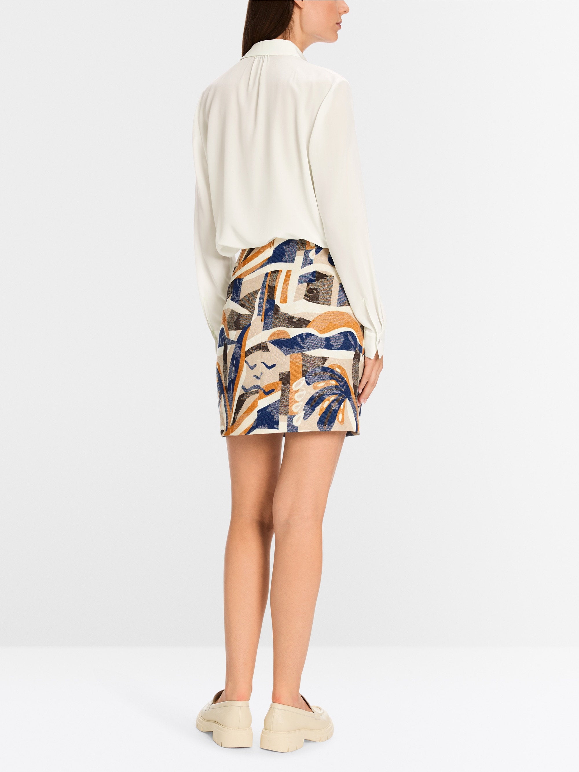 Marc Cain_Elegant Silk Blouse_YA 51.20 W53_110_02