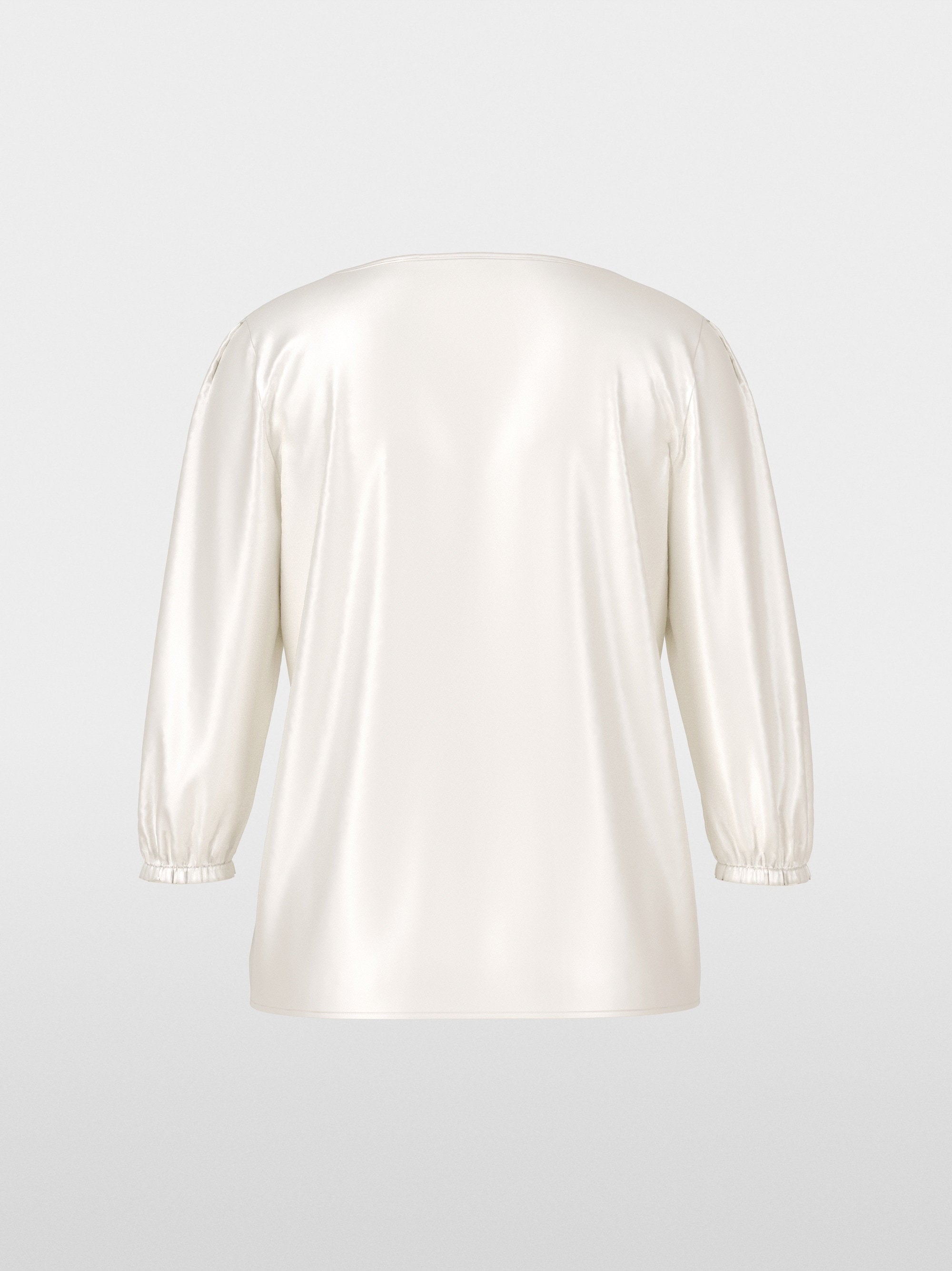 Marc Cain_Feminine Blouse in Pure Silk_YA 51.23 W52_110_08