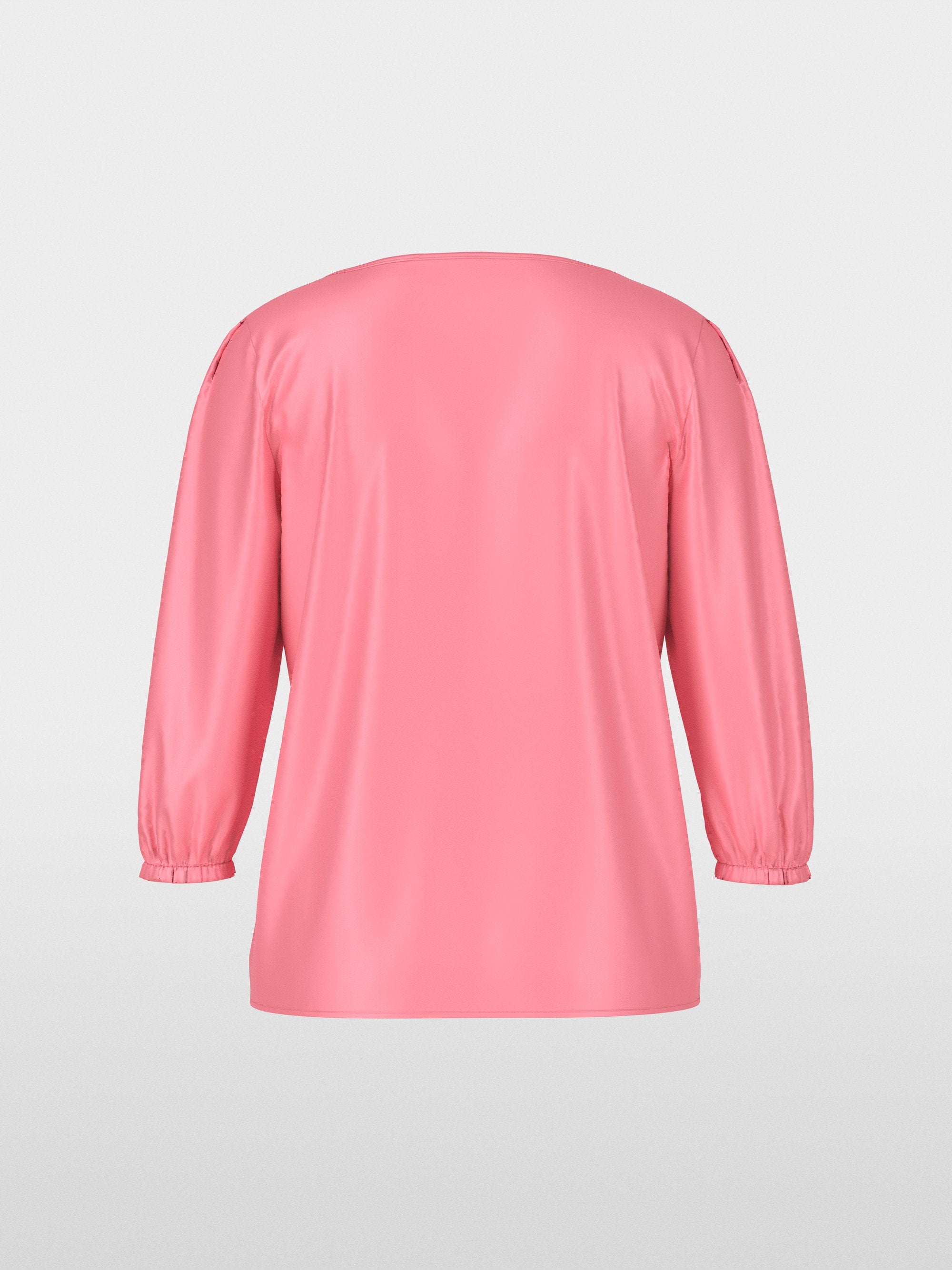 Marc Cain_Feminine Blouse in Pure Silk_YA 51.23 W52_236_09