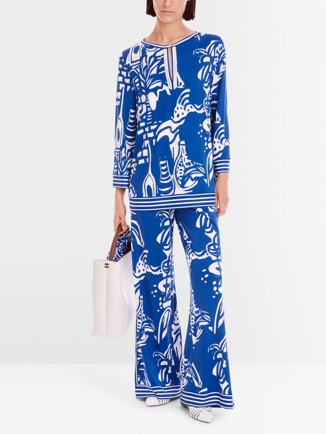 Marc Cain_Slip-On Blouse with Pearls_YC 55.05 J32_366_02