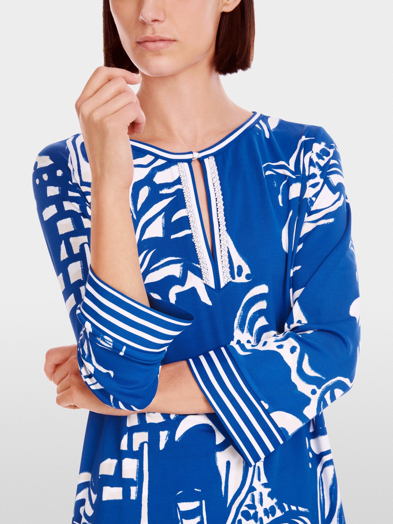 Marc Cain_Slip-On Blouse with Pearls_YC 55.05 J32_366_04