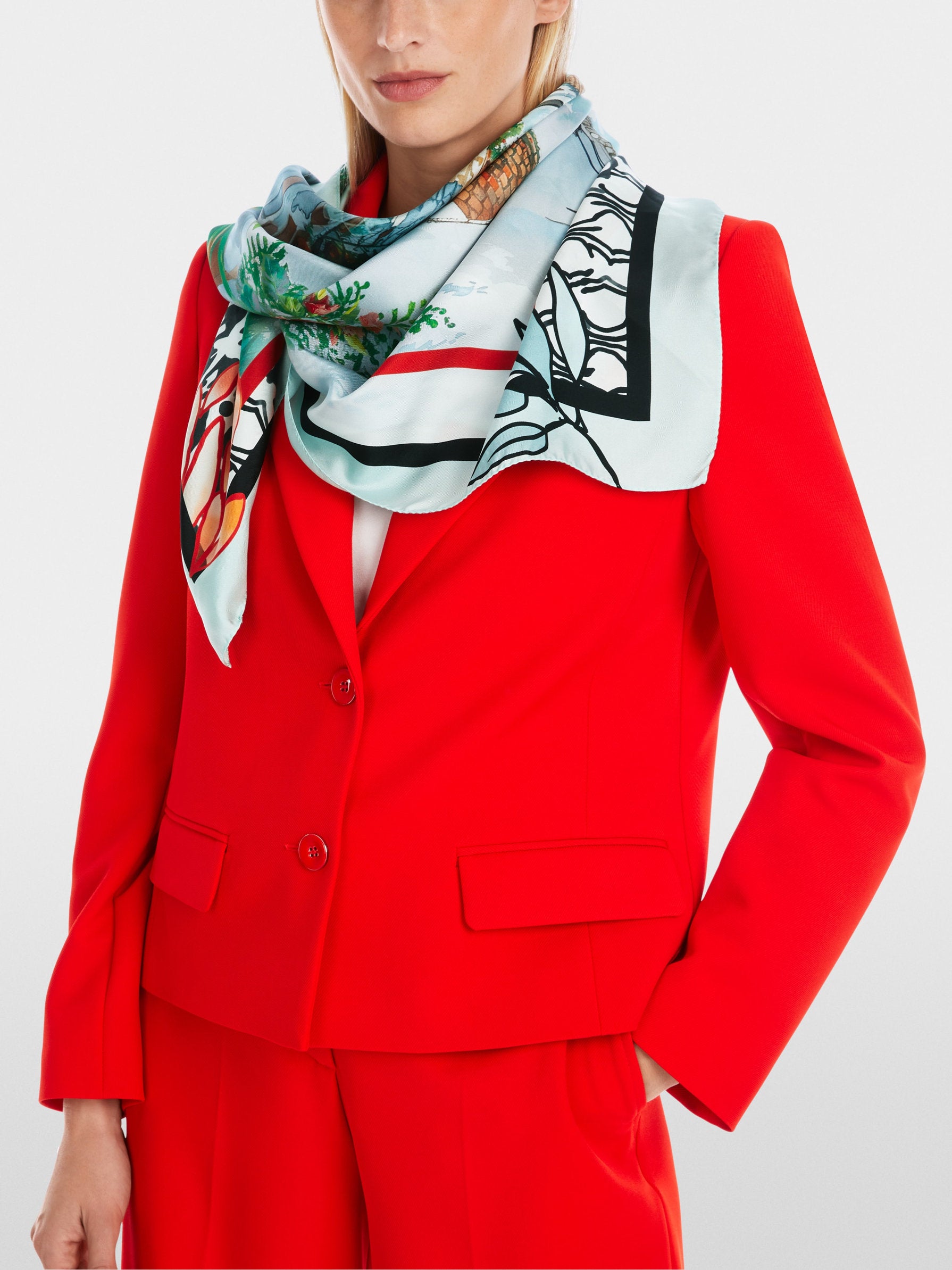 Marc Cain_Silk Scarf with Picture Postcard Motif_YC B1.04 Z34_504_01