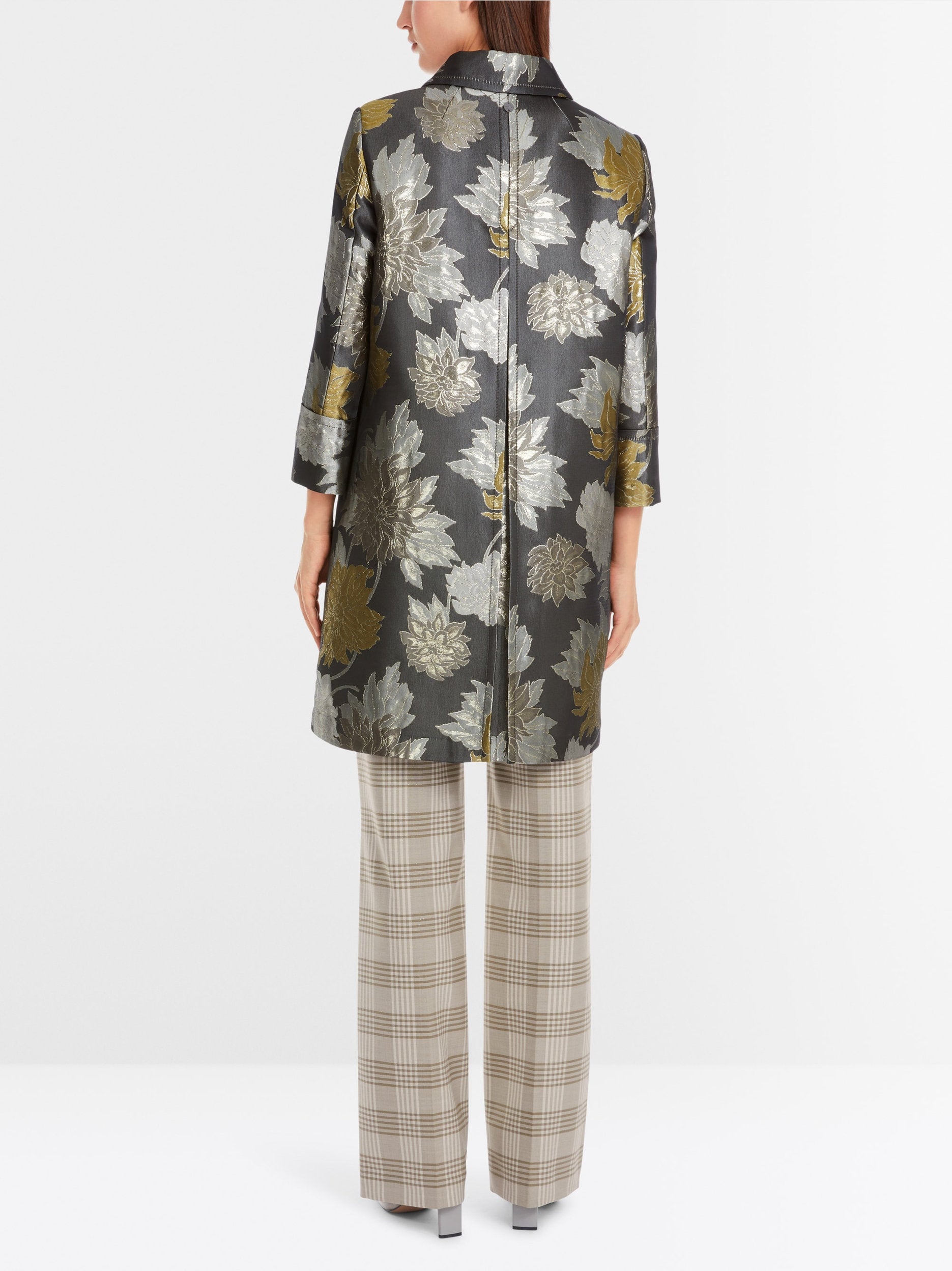 Floral Jacquard Coat With Lurex_YC 11.06 W24_581_02