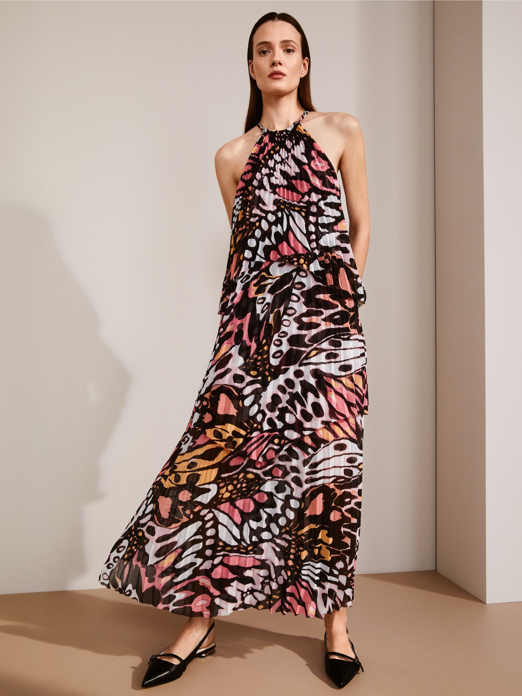 Marc Cain_Maxi Dress in Butterfly Design_YC 21.10 W23_236_09