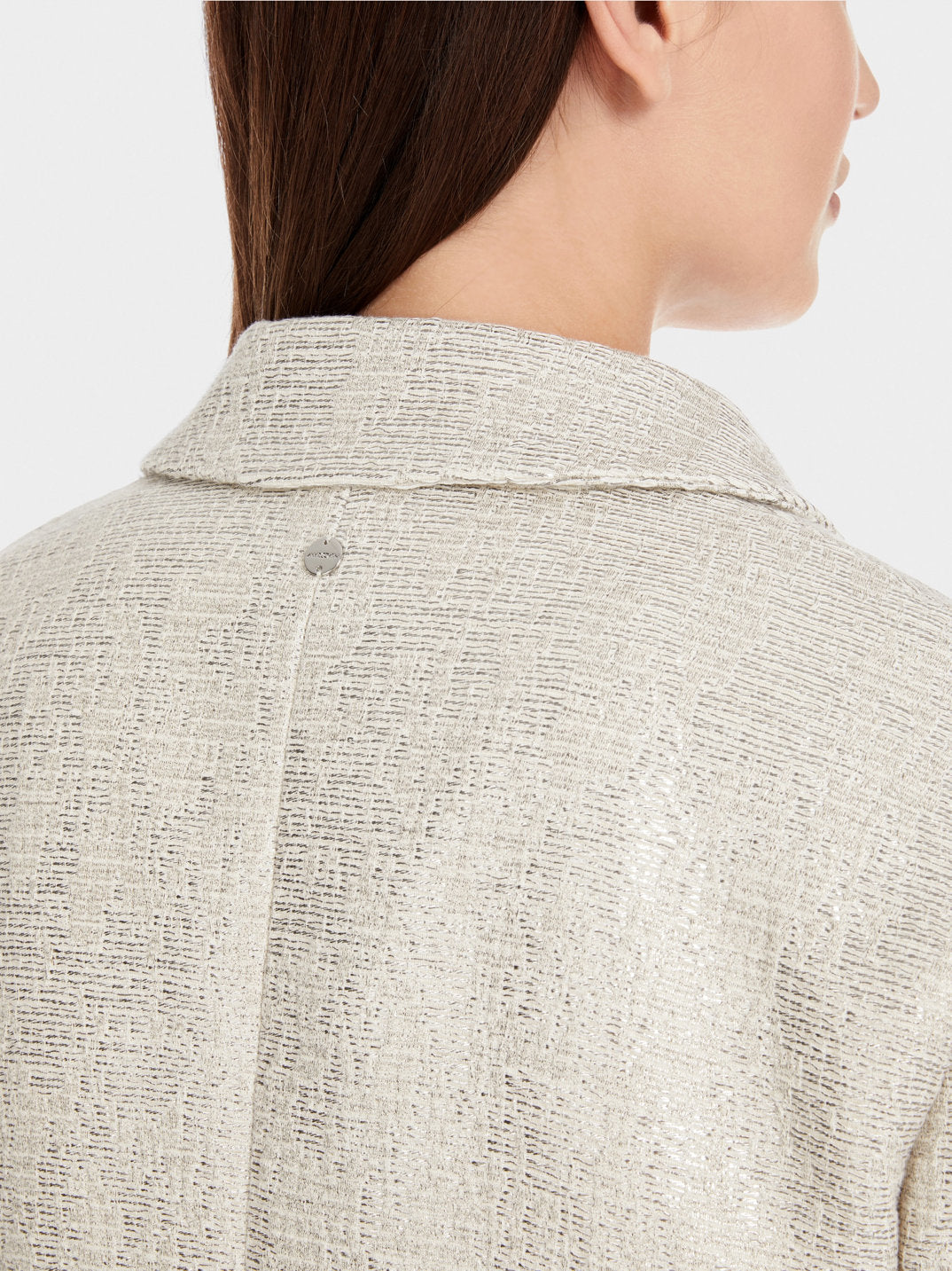 Jacket with Subtle Shimmer_YC 31.06 W57_800_04