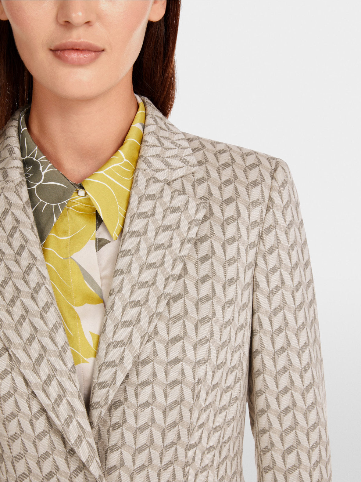 Blazer in Graphic Jersey Jacquard_YC 34.16 J19_129_03