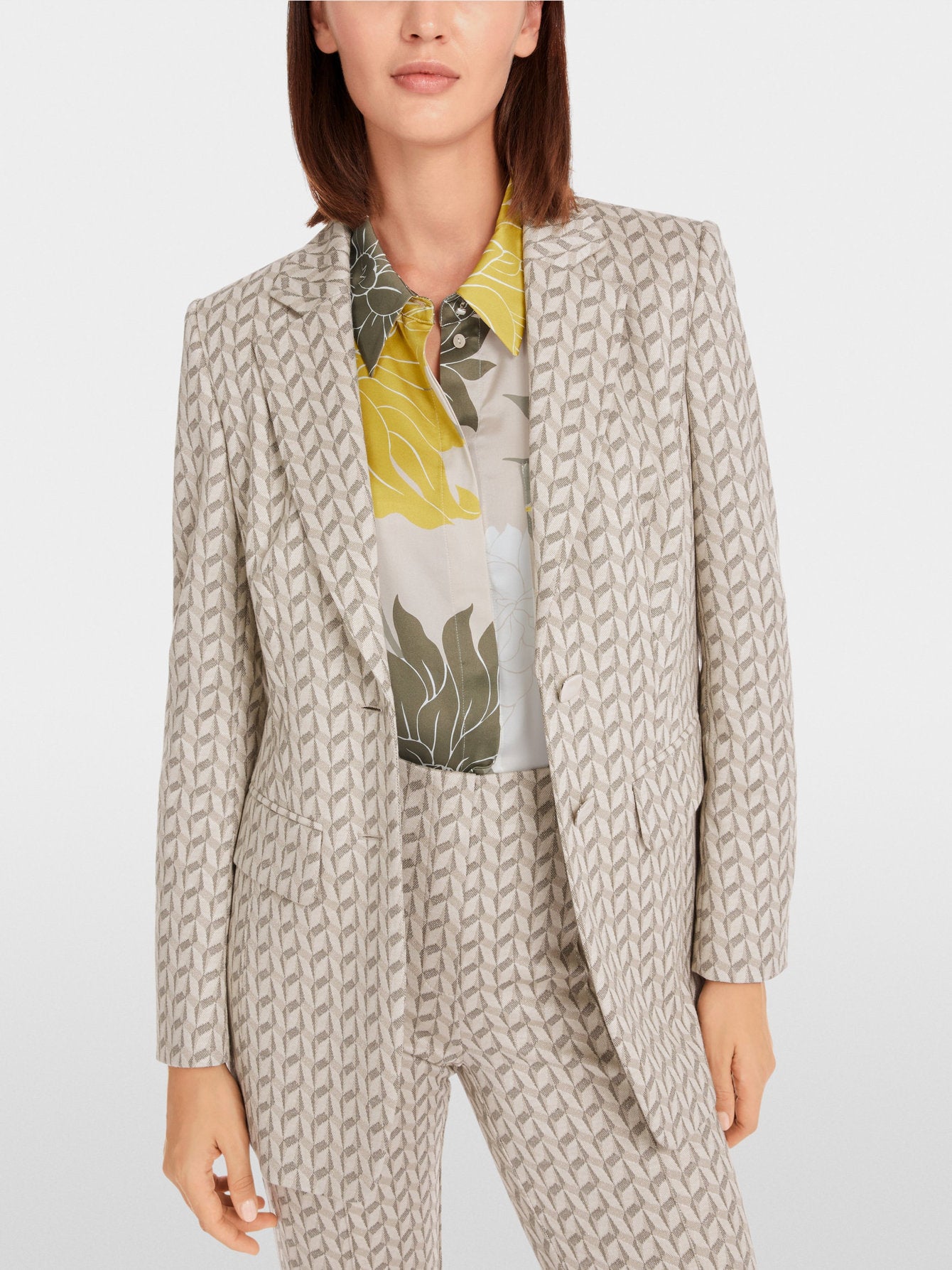 Blazer in Graphic Jersey Jacquard_YC 34.16 J19_129_06