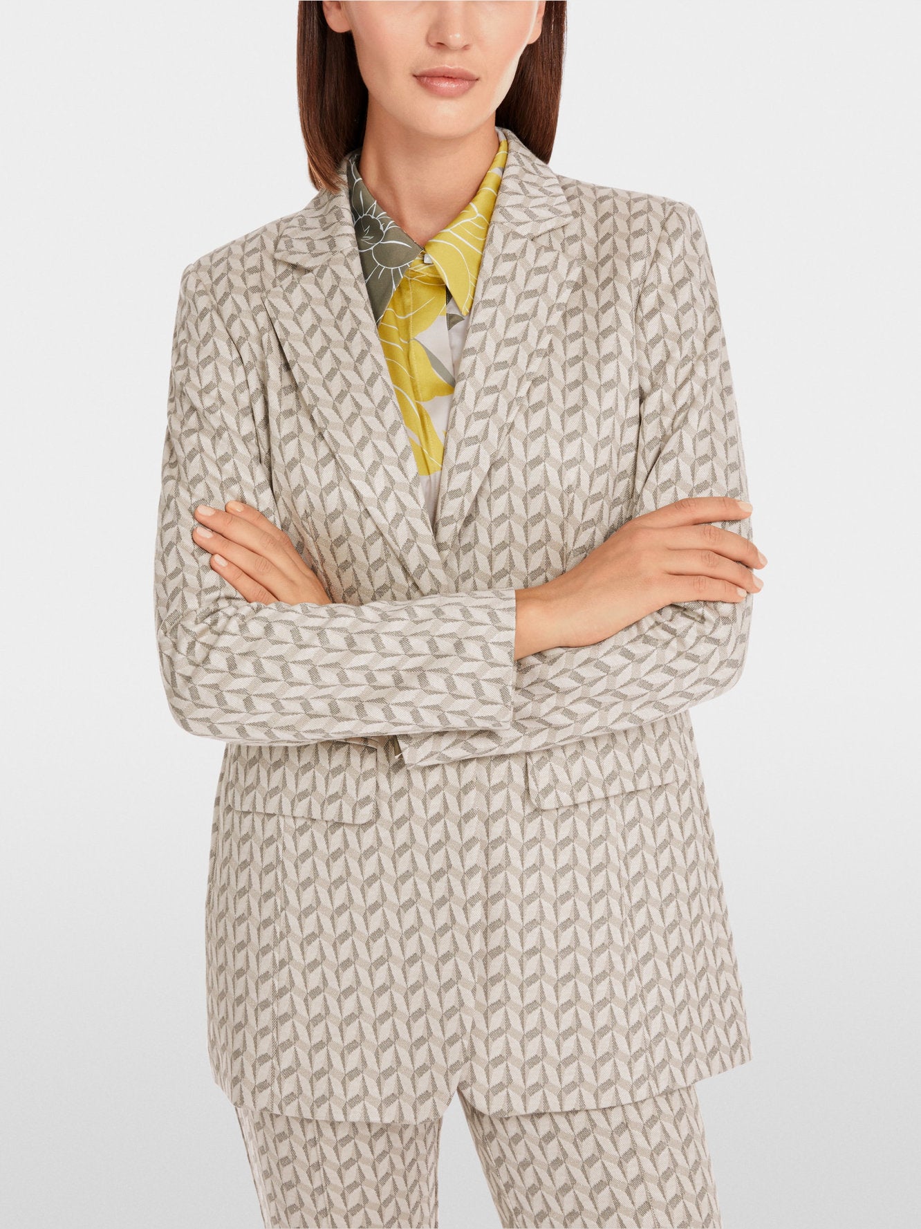Blazer in Graphic Jersey Jacquard_YC 34.16 J19_129_07
