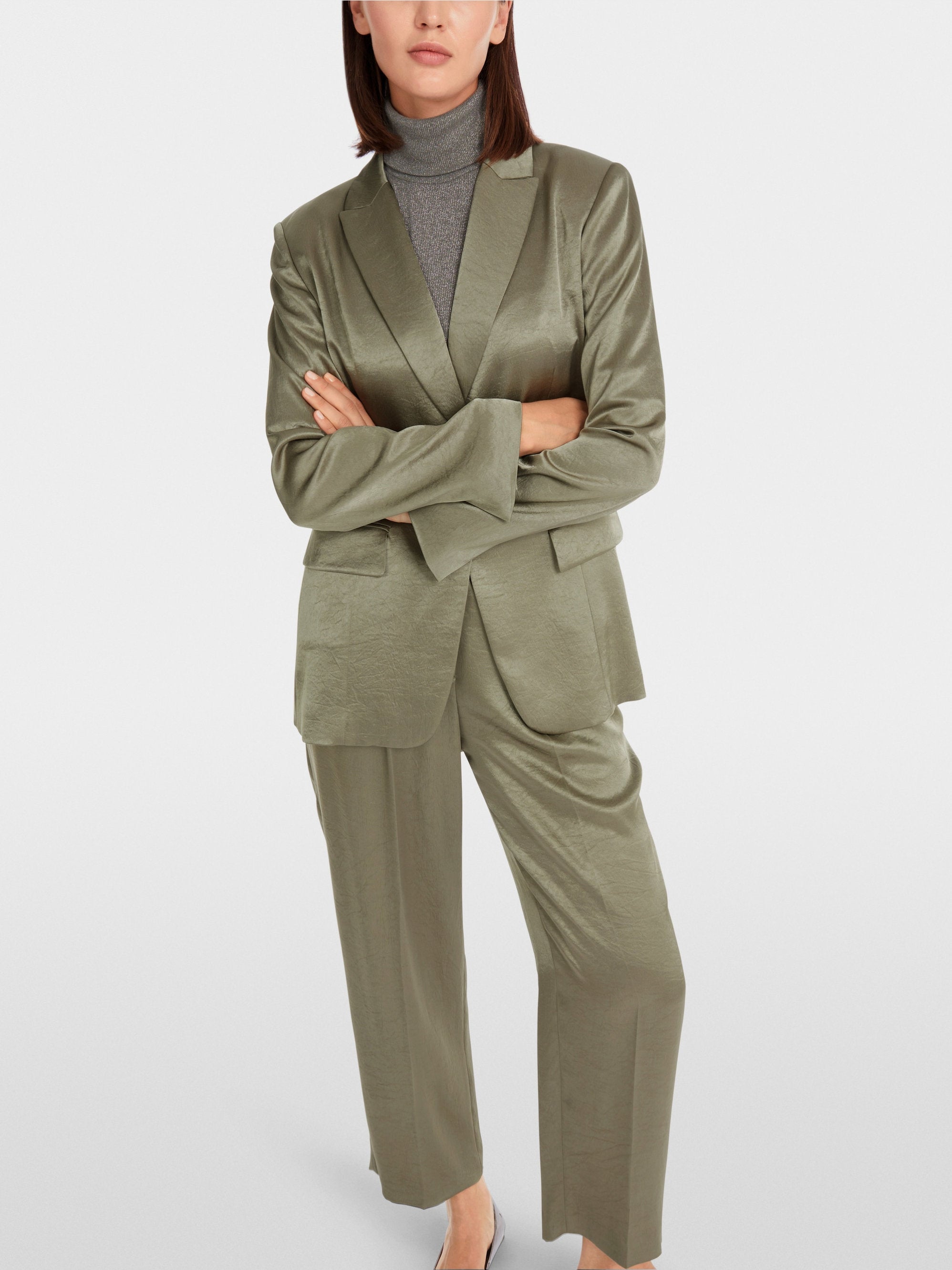 Hammered Satin Blazer_YC 34.23 W46_581_05