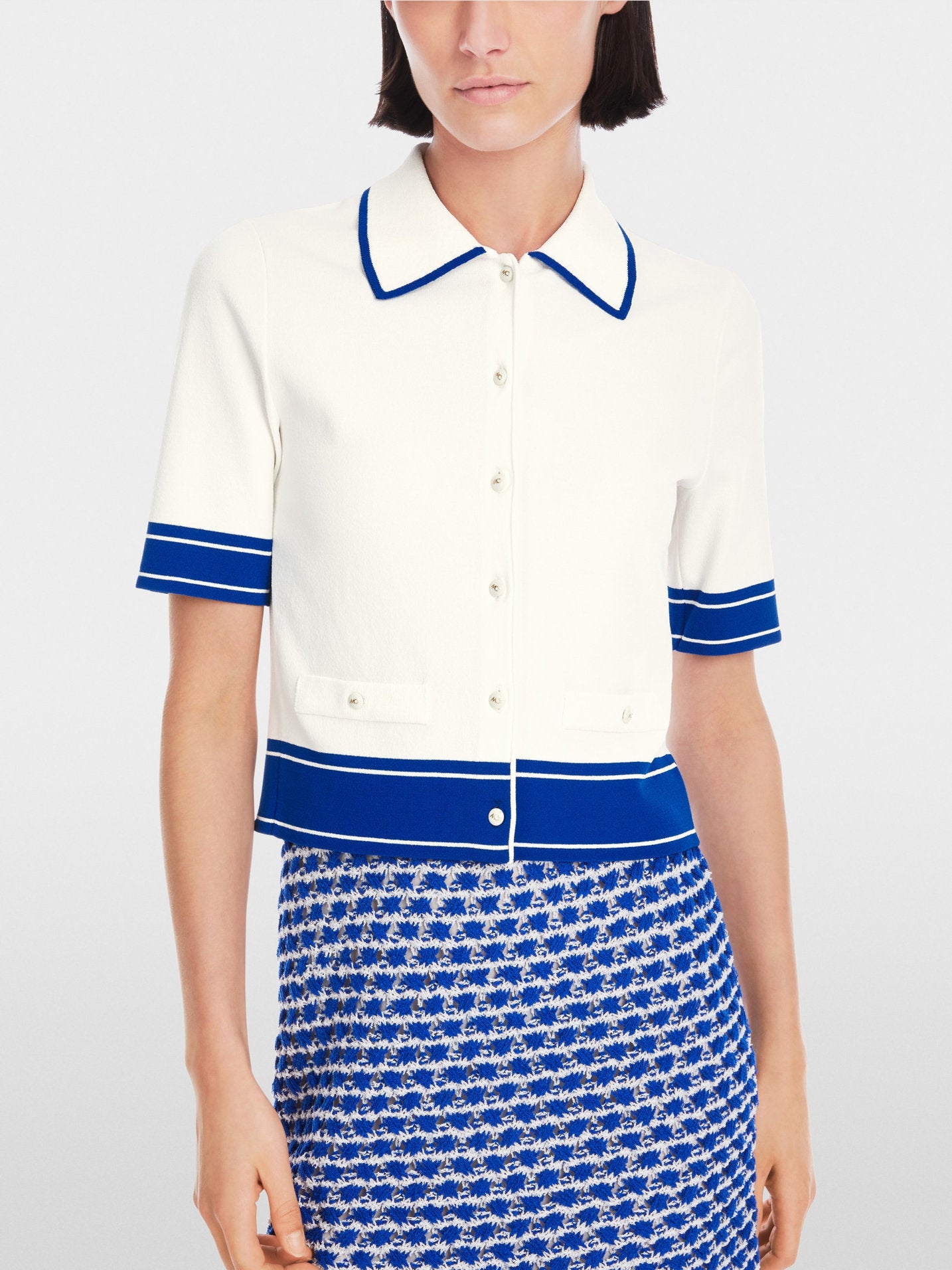 Marc Cain_Rethink Together Short Cardigan_YC 39.21 M55_110_07