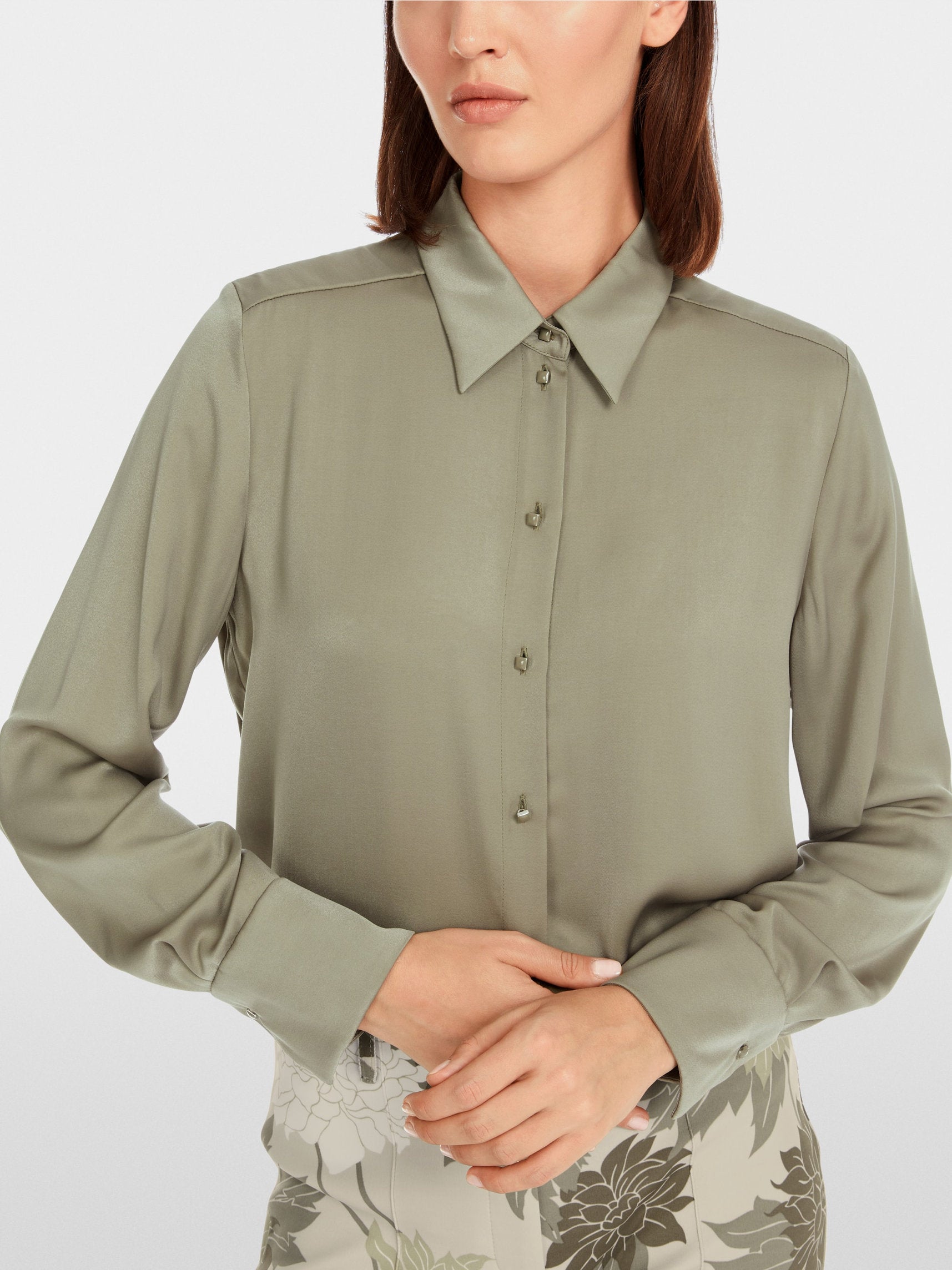 Blouse In Viscose Crepe_YC 51.12 W01_581_06