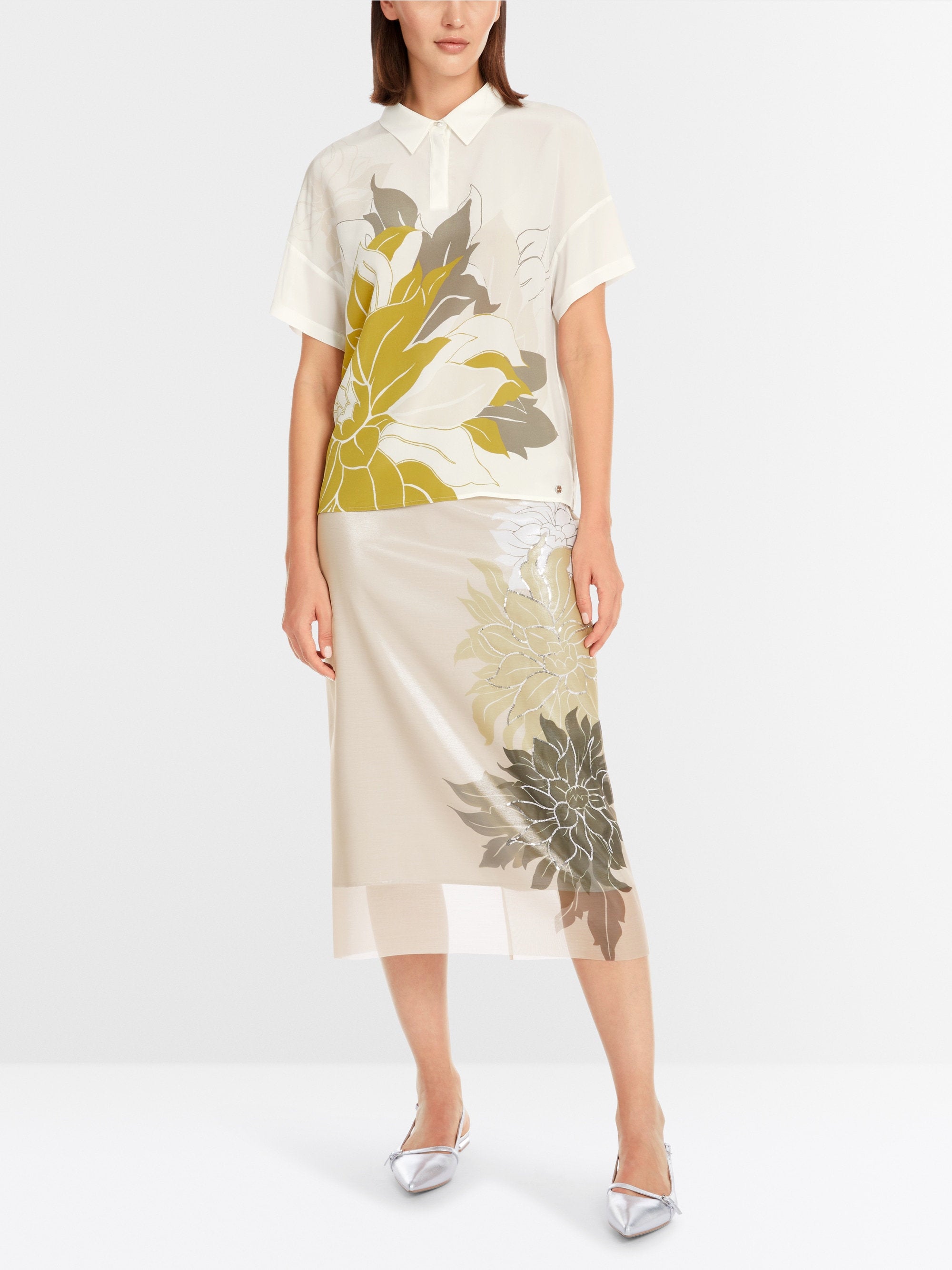 Silk Blouse With Floral Pattern_YC 55.02 J85_127_05