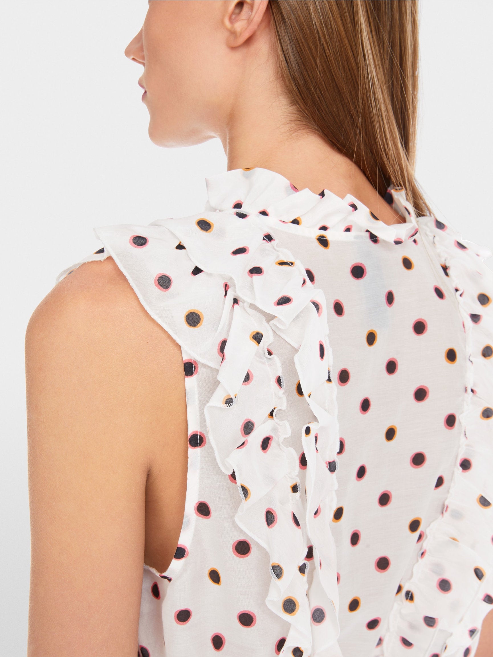 Marc Cain_Ruffled Blouse with Polka Dots_YC 61.02 W29_110_04