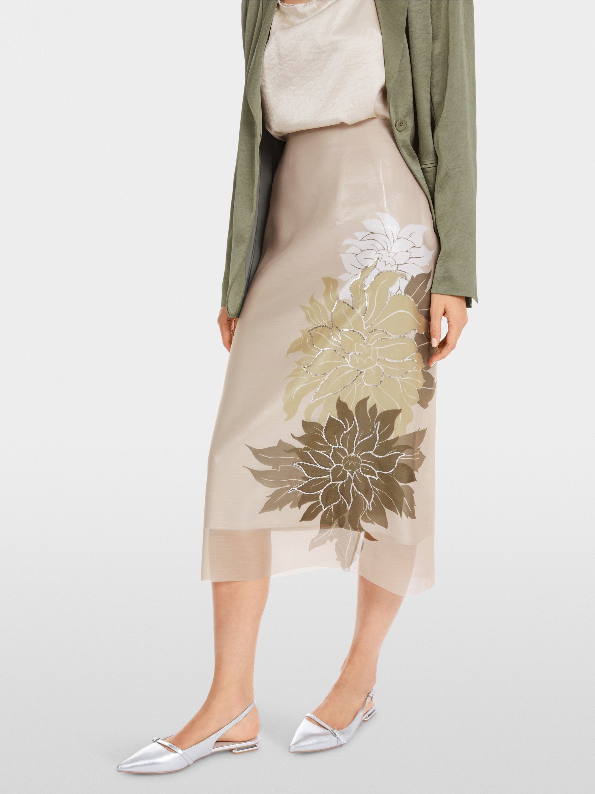 Pencil Skirt With Floral Pattern_YC 71.10 W18_127_06