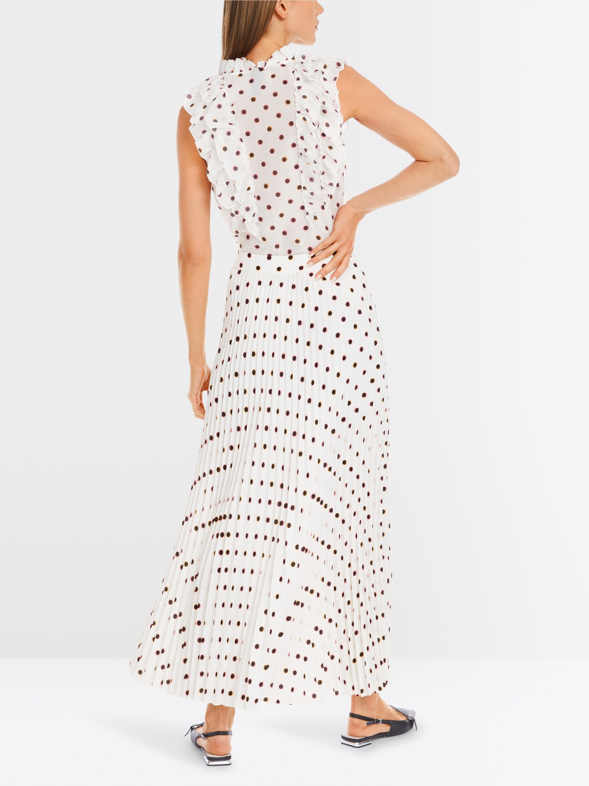 Marc Cain_Maxi Pleated Skirt with Polka Dot Print_YC 71.15 W28_110_02