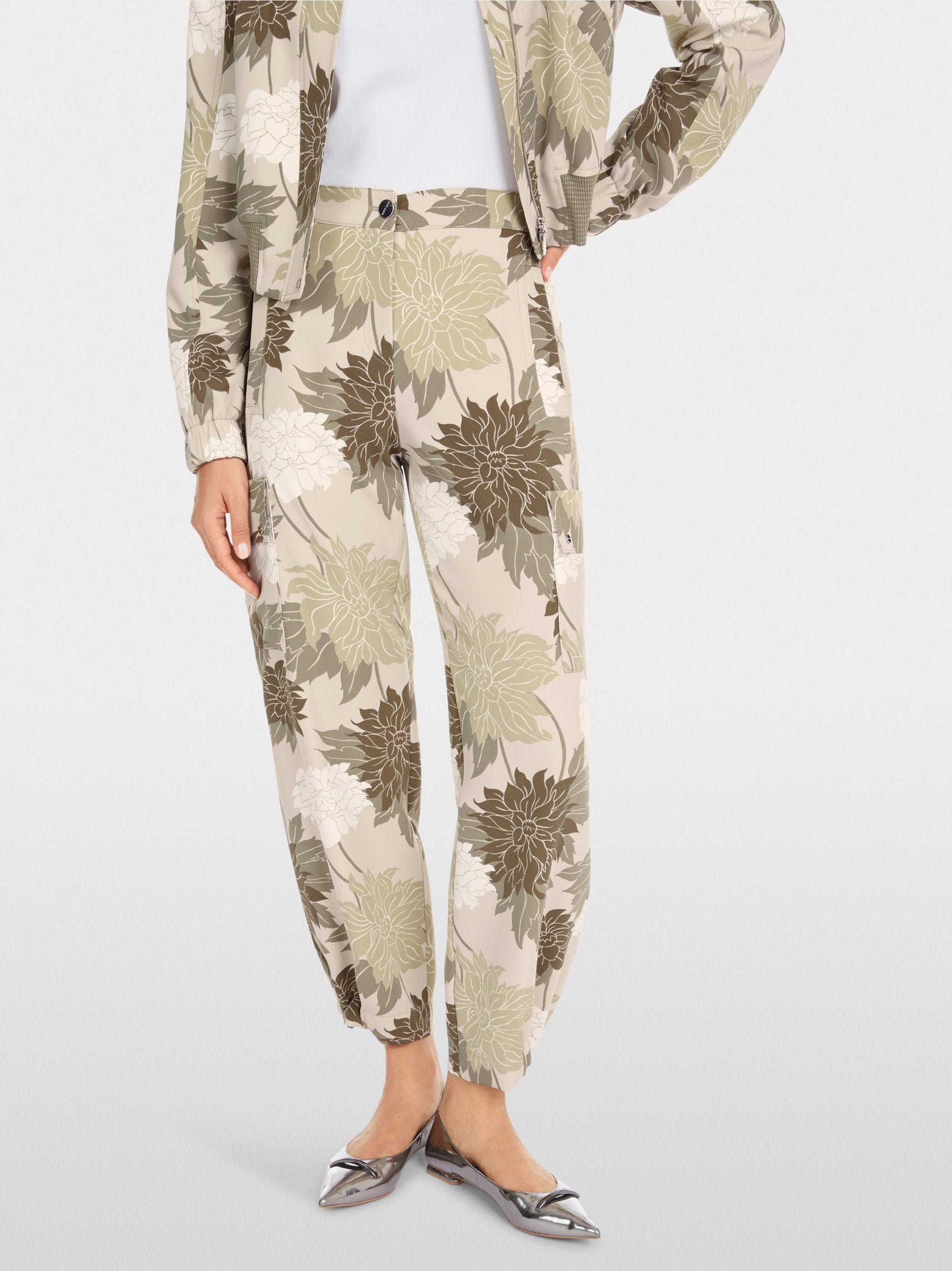 RENTON Cargo Pants in Floral Design_YC 81.39 W16_127_06