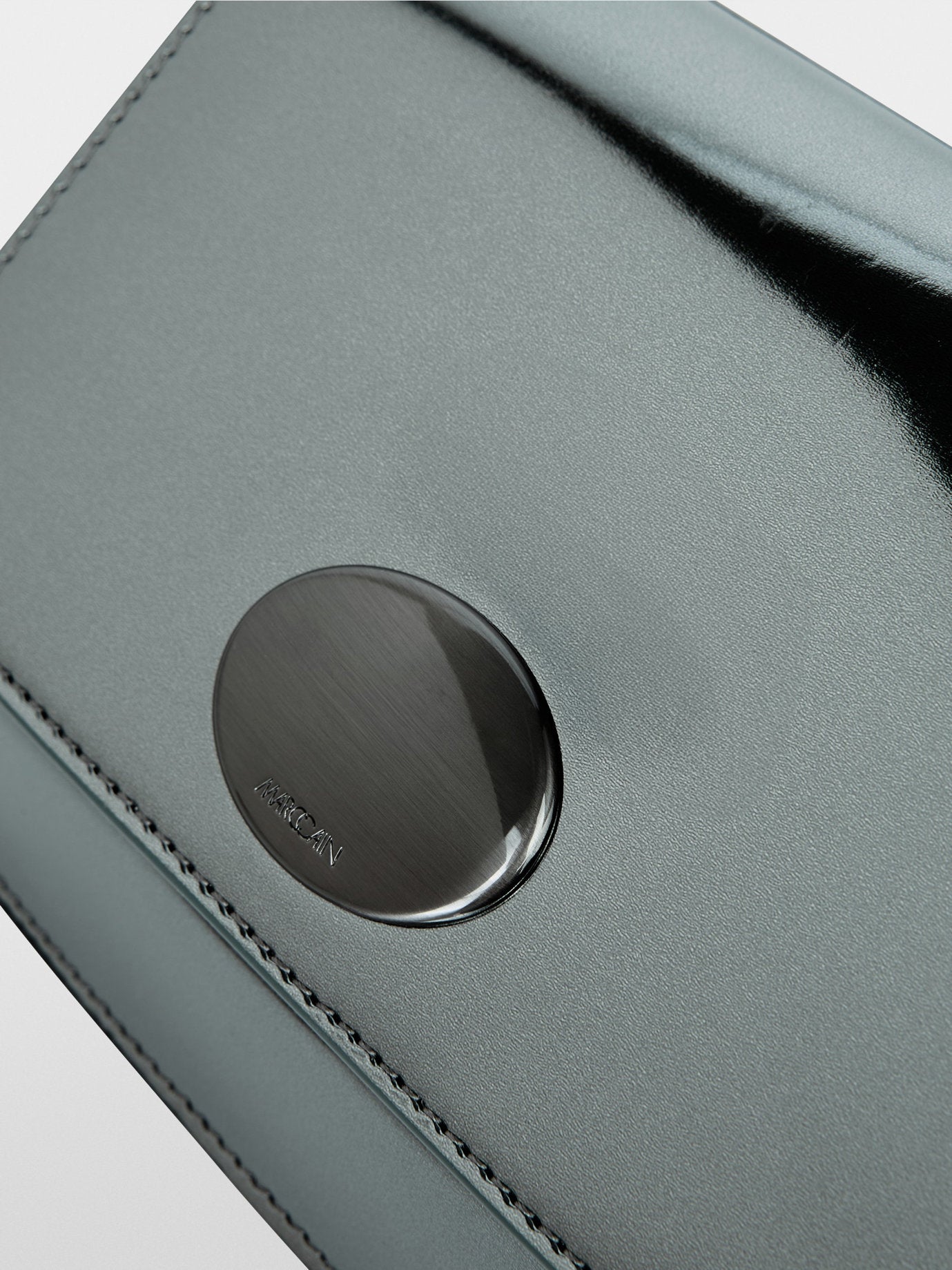 Shiny Mini Bag with Magnetic Closure_YC TM.01 Z04_680_05